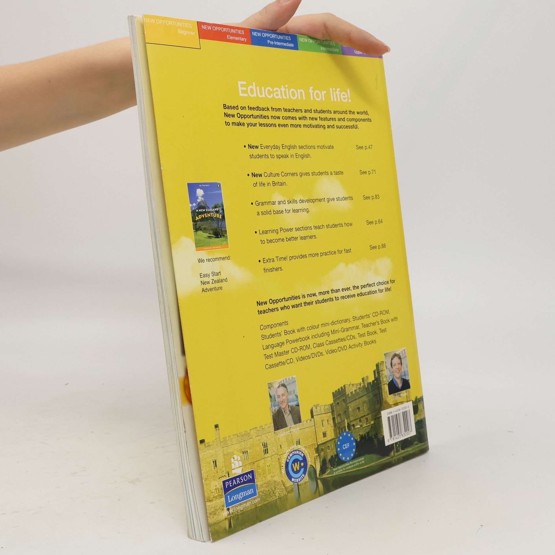 Michael Harris New Opportunities Global Beginner Students´ Book NE