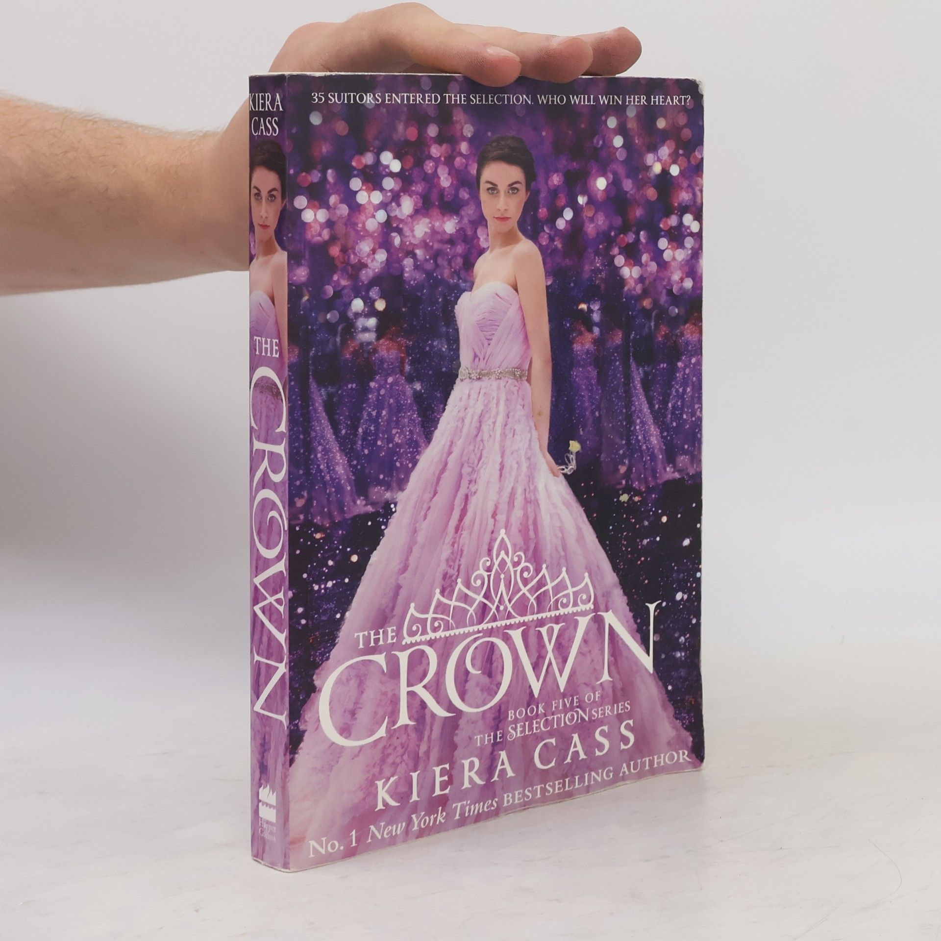 Kiera Cass The Crown. 5. díl