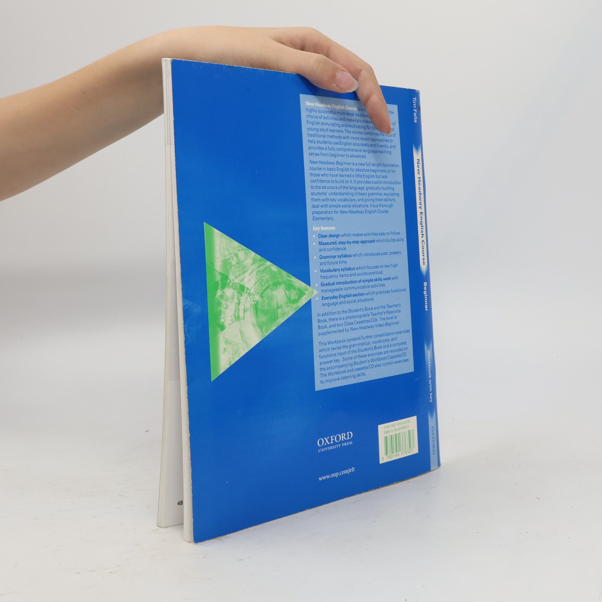 Tim Falla New Headway English course. Beginner workbook with key