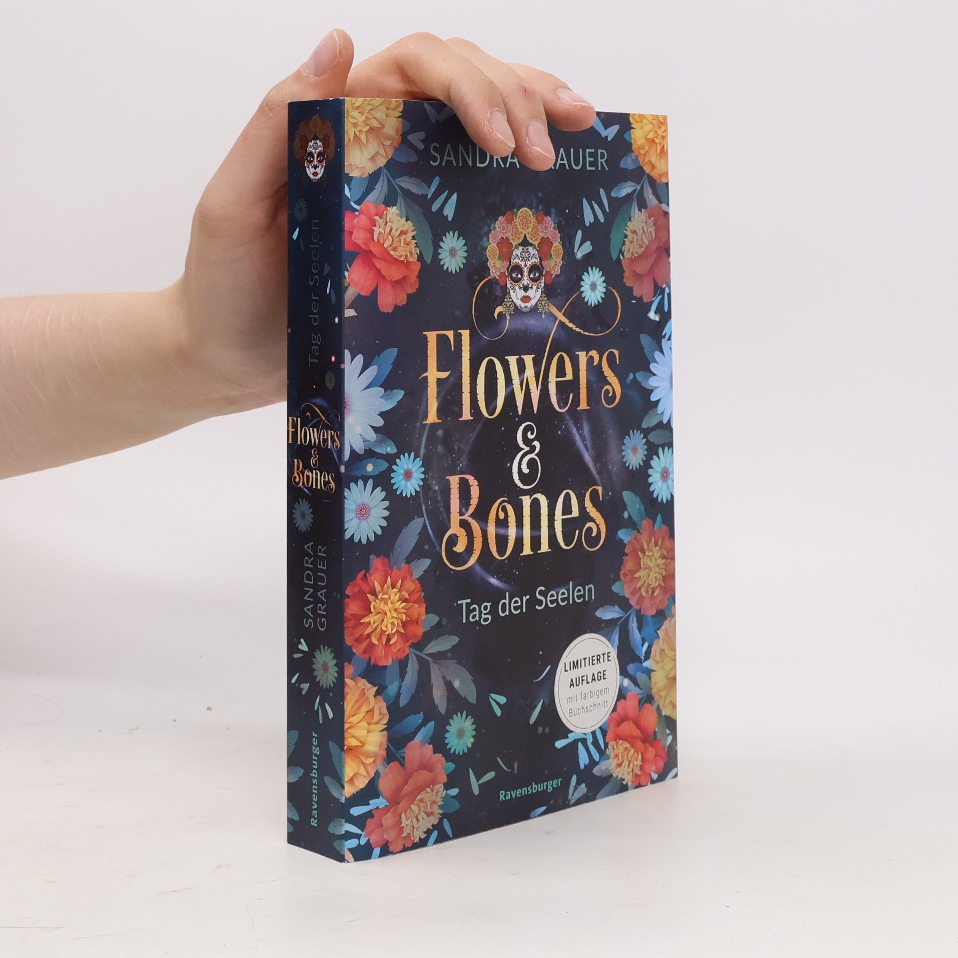Sandra Grauer Flowers & Bones, 1: Tag der Seelen