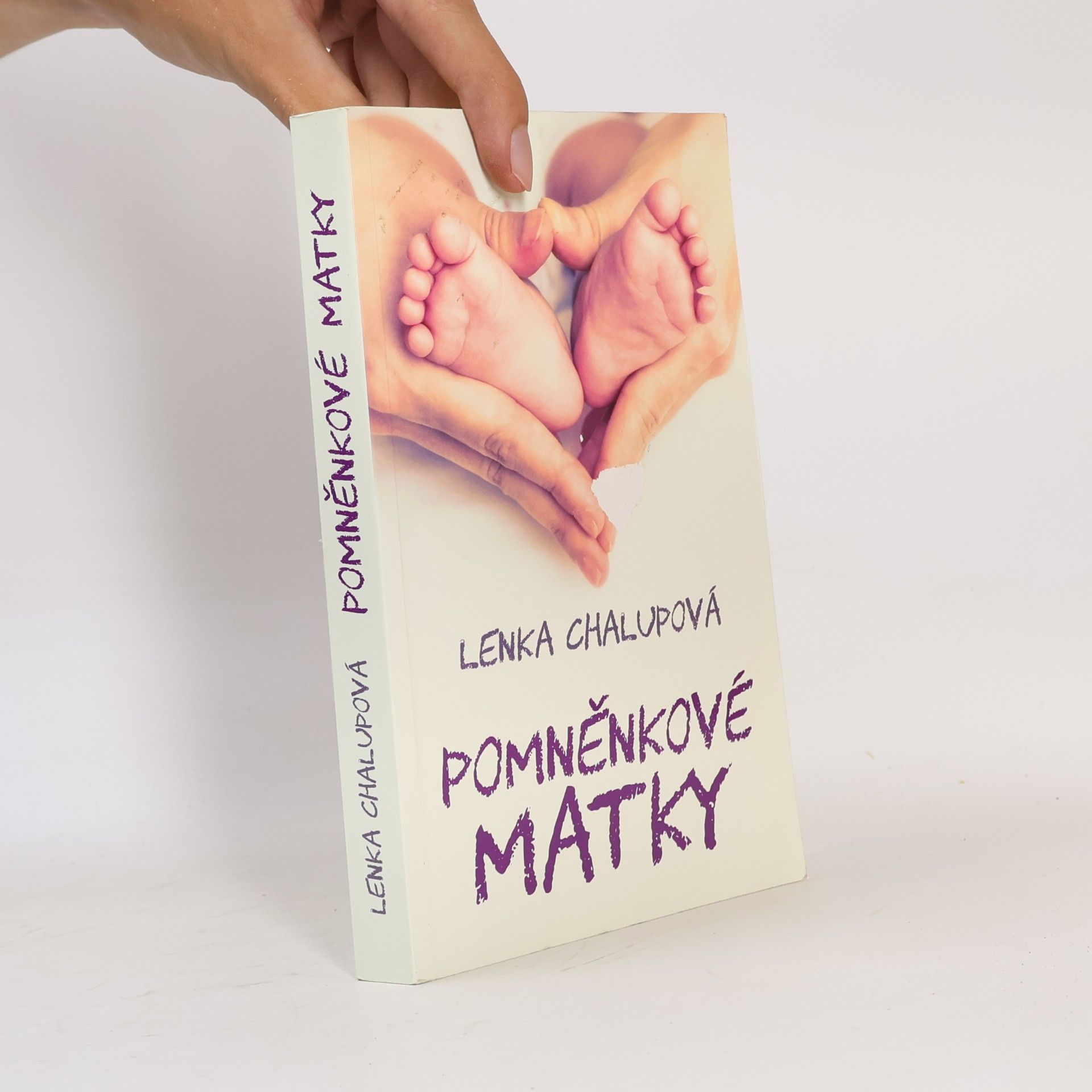 Lenka Chalupová Pomněnkové matky