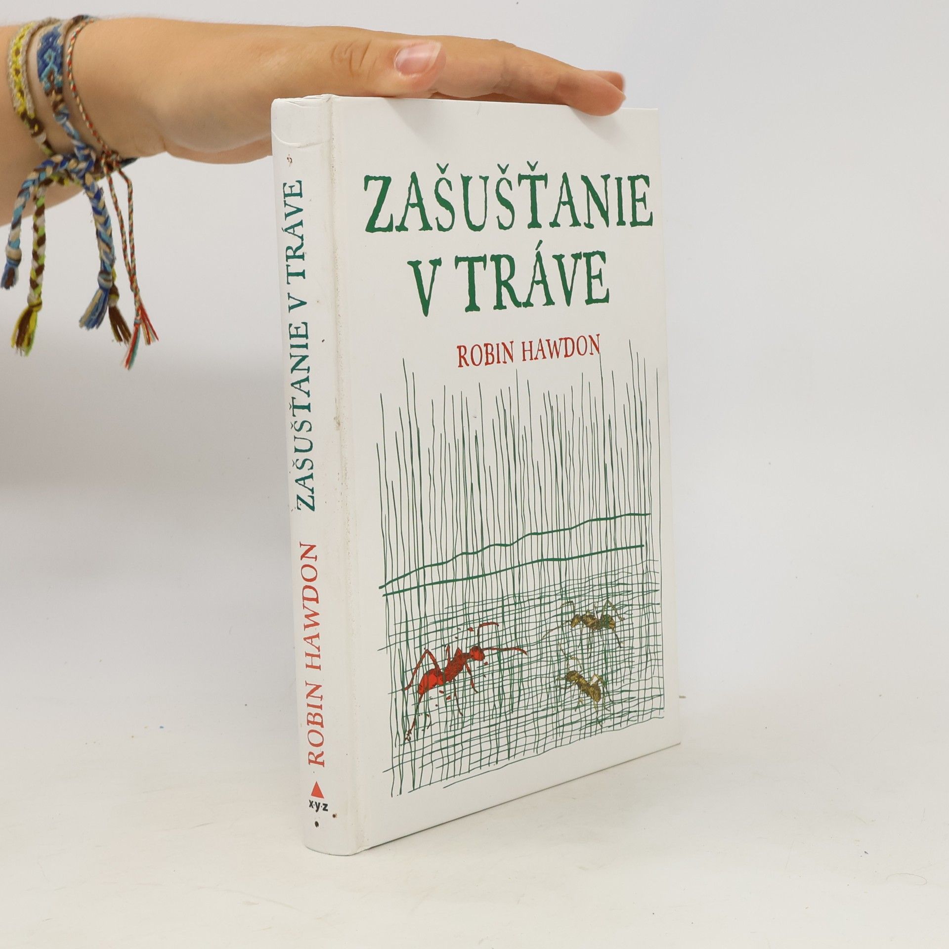 Robin Hawdon Zašušťanie v tráve