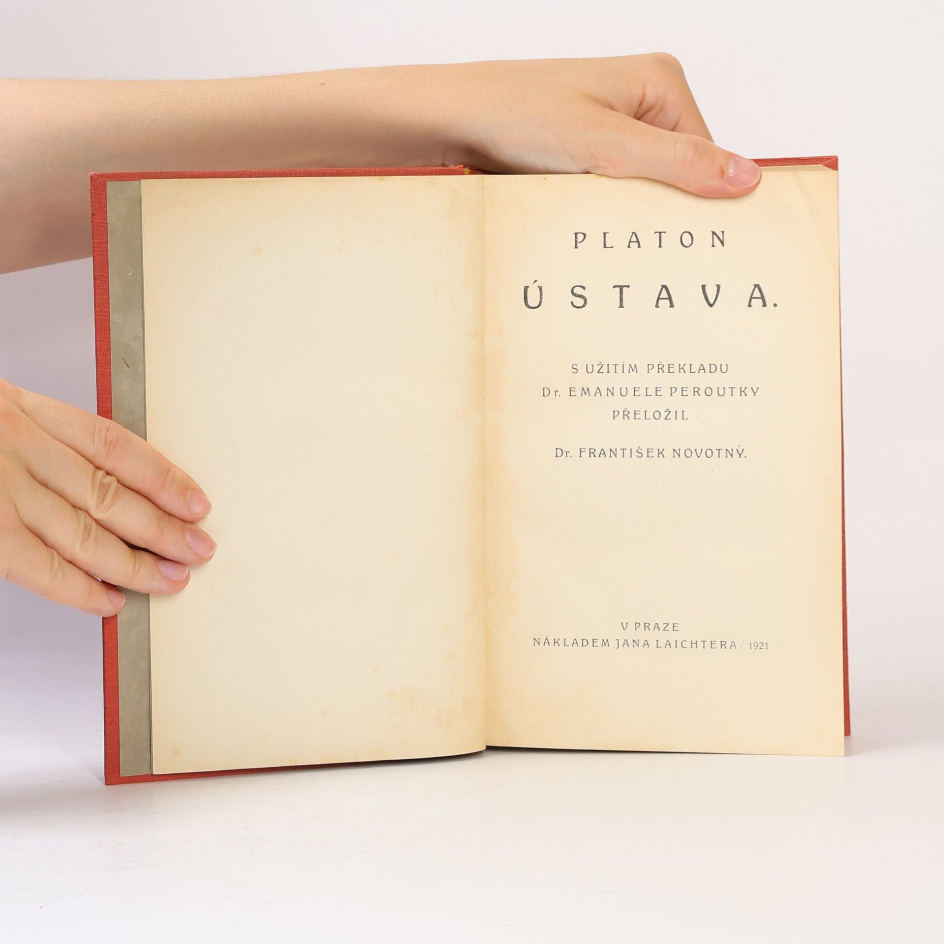 Plato Ústava