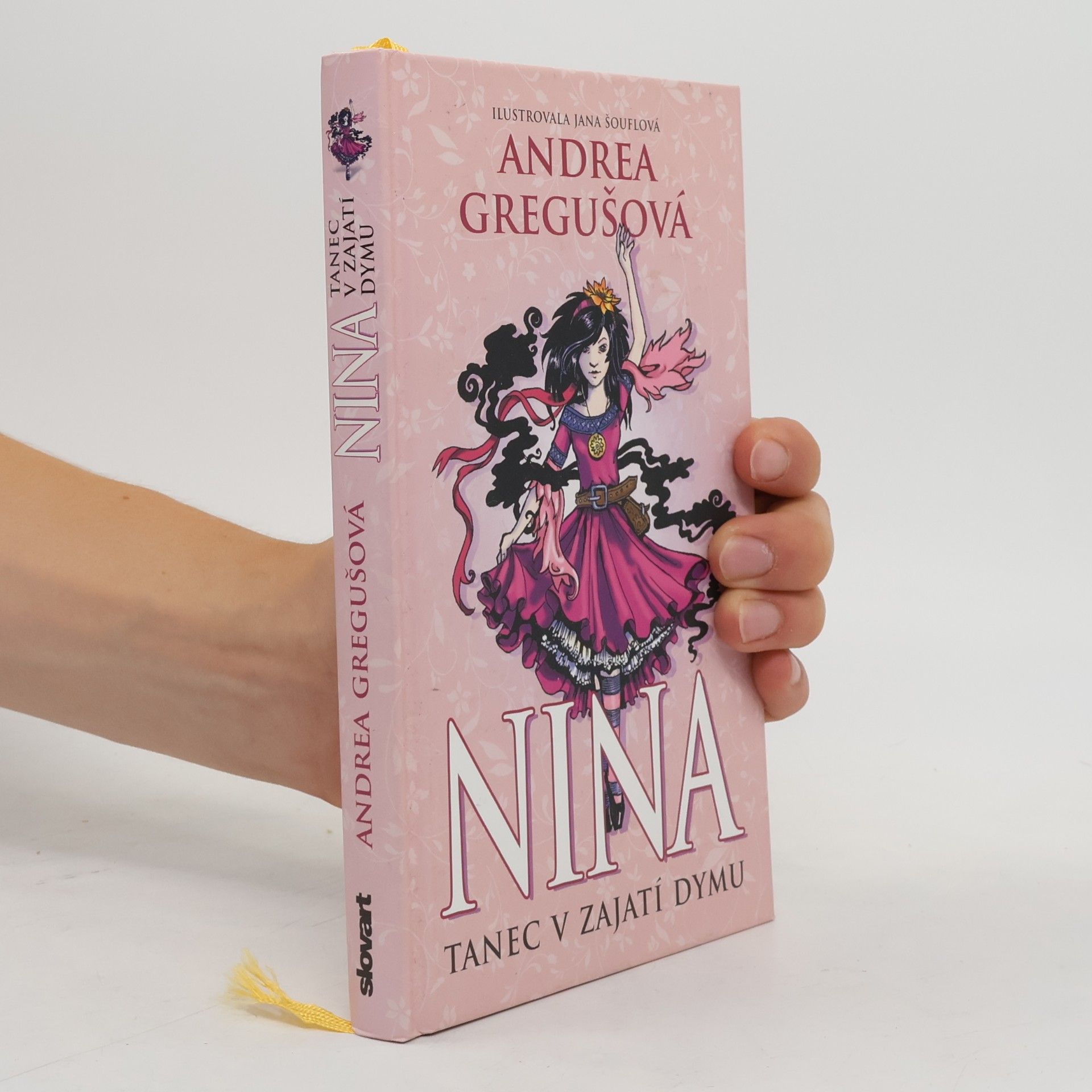 Nina: Tanec v zajatí Dymu