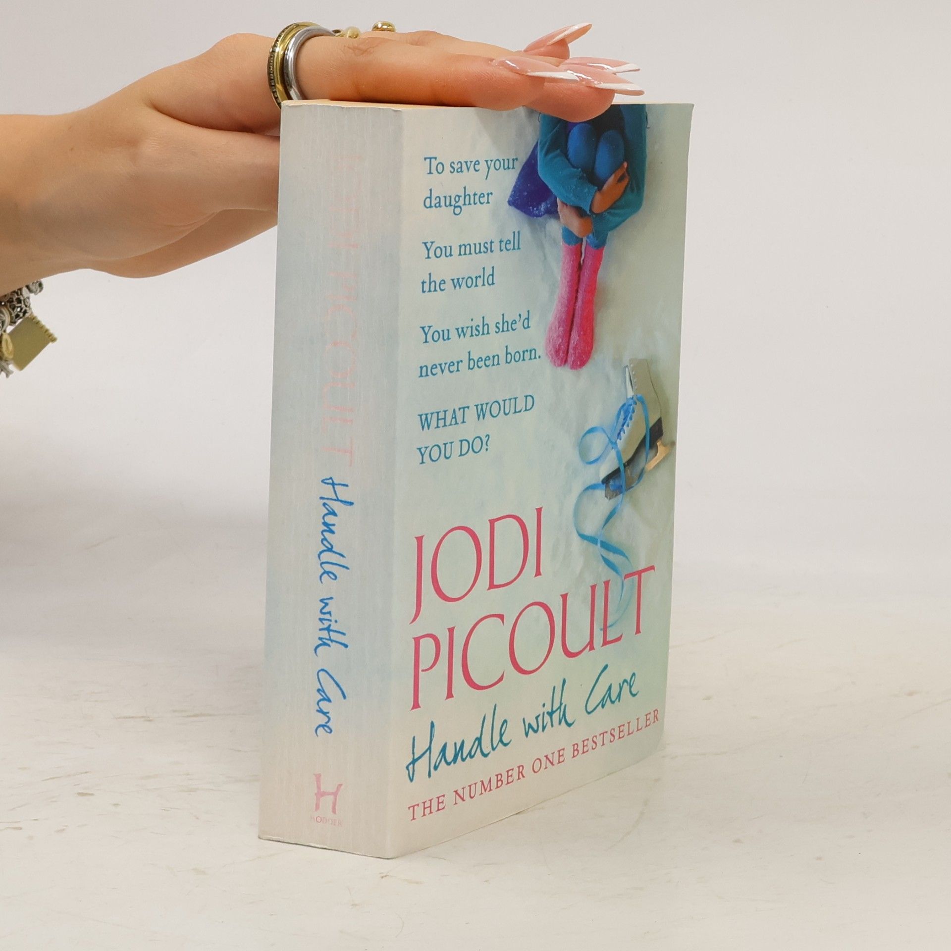 Jodi Picoult Handle With Care