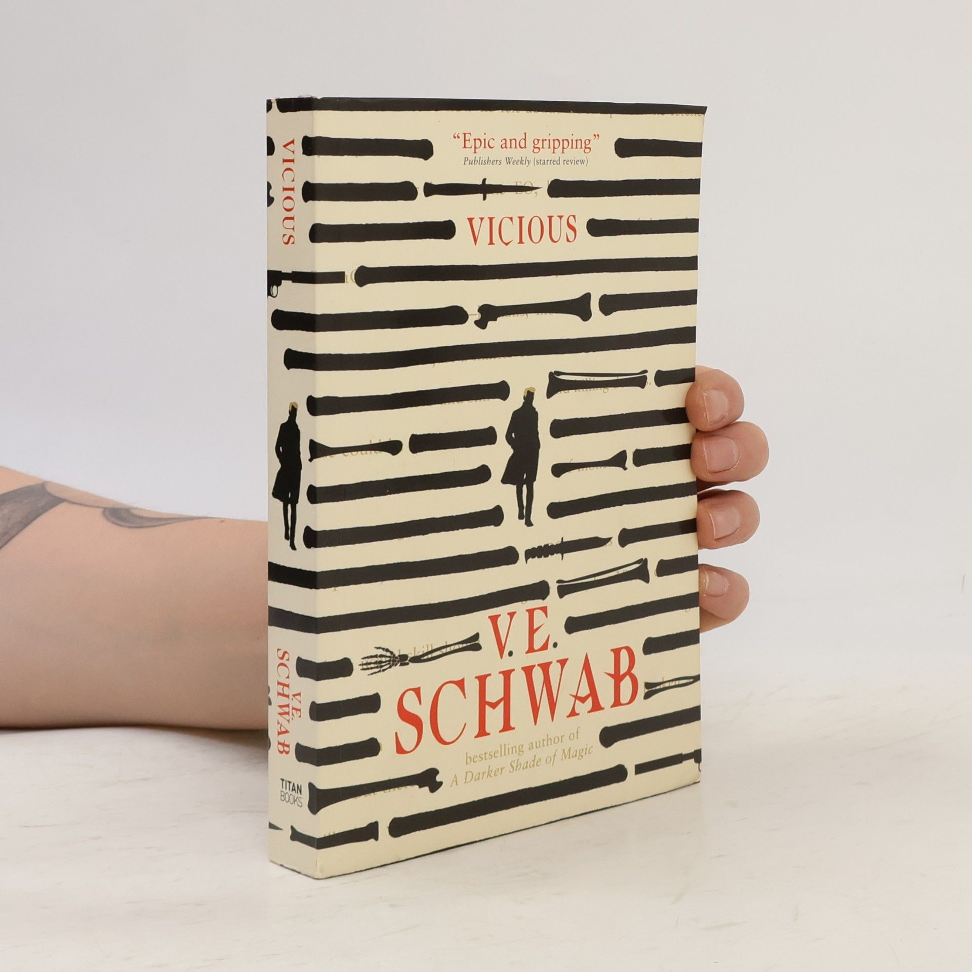 Victoria Schwabová Vicious