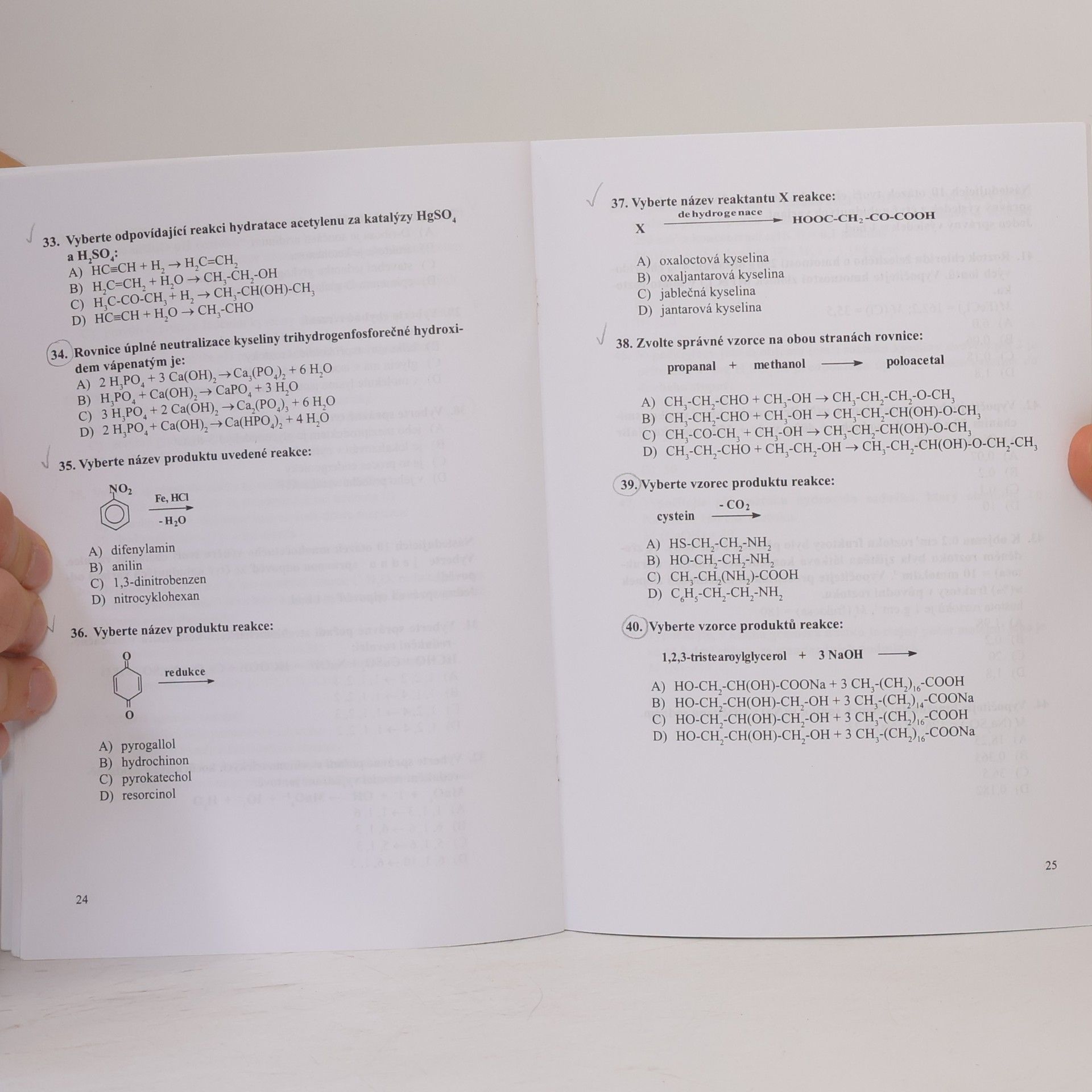 Kolektiv autorů Modelové otázky pro přijímací zkoušky z fyziky, chemie a biologie