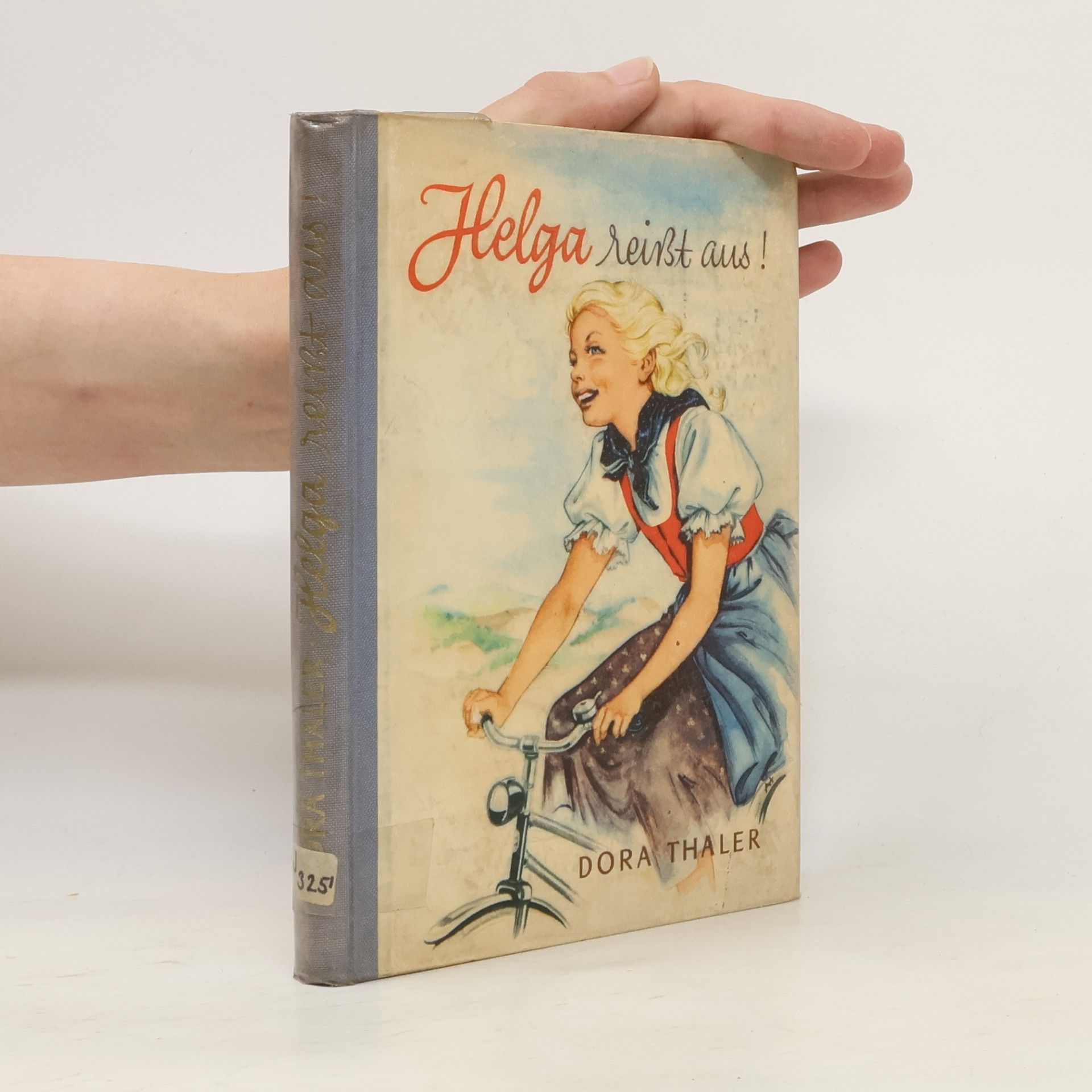 Dora Thaler Helga reisst aus!