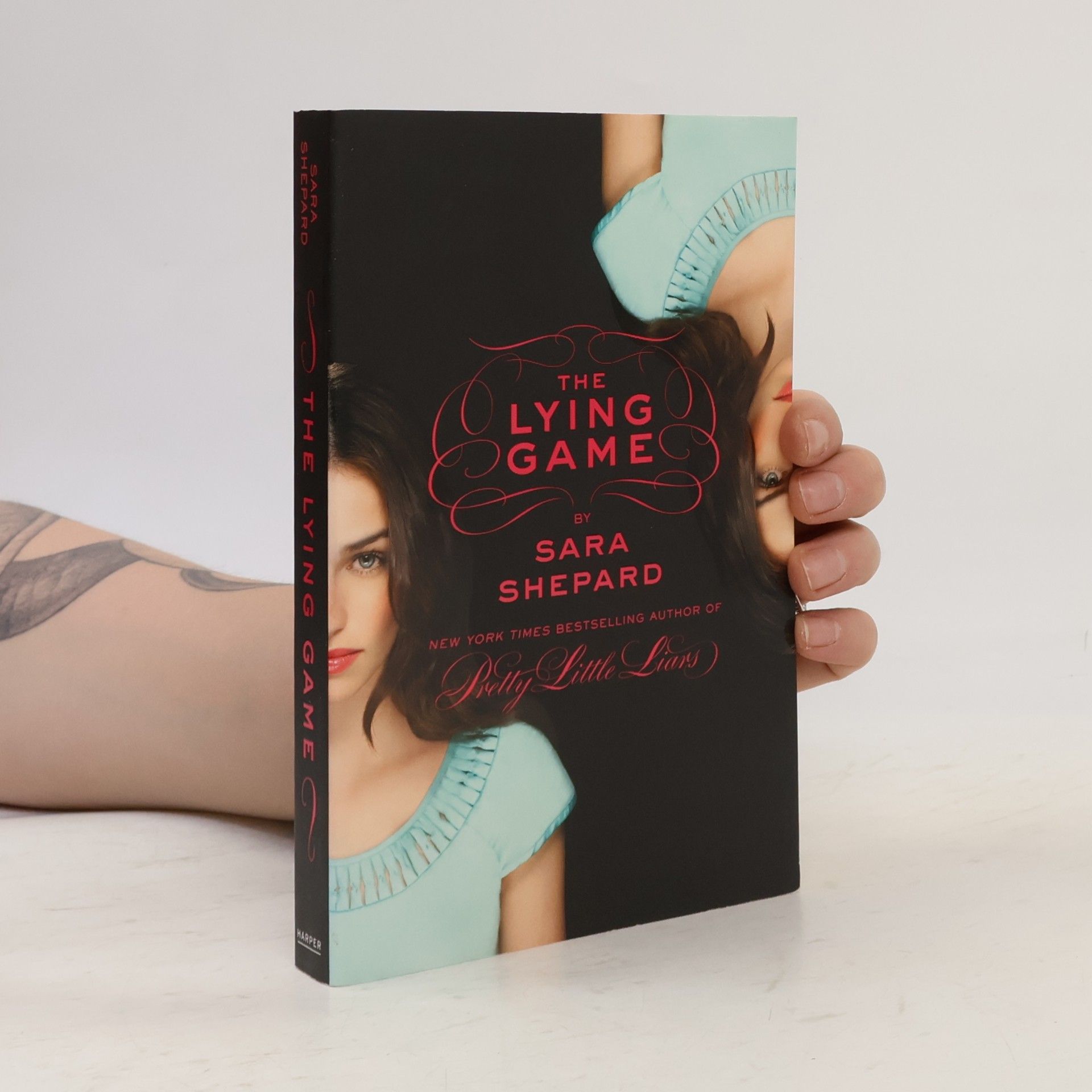 Sara Shepard The Lying Game