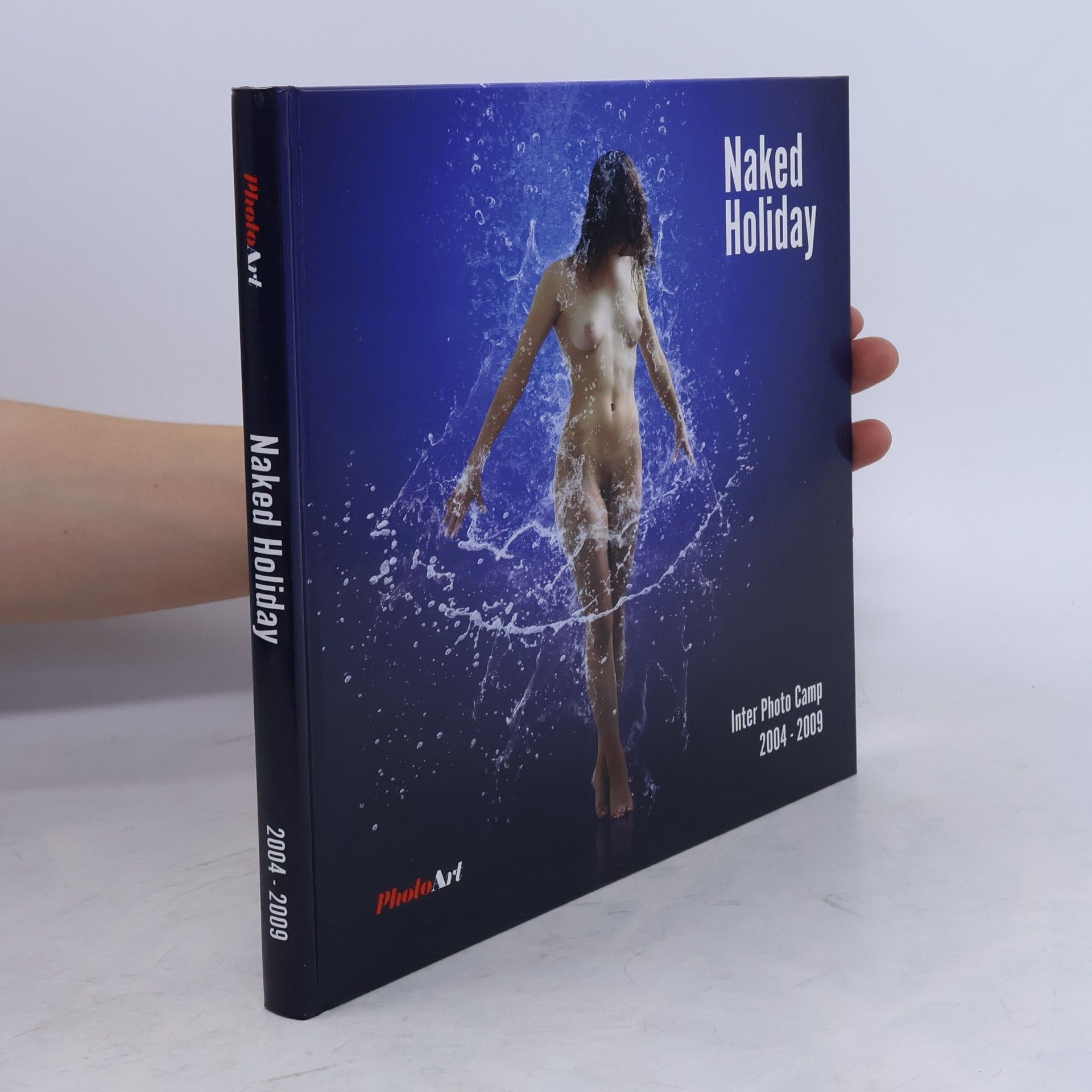 Kristina Stejskalová Naked Holiday