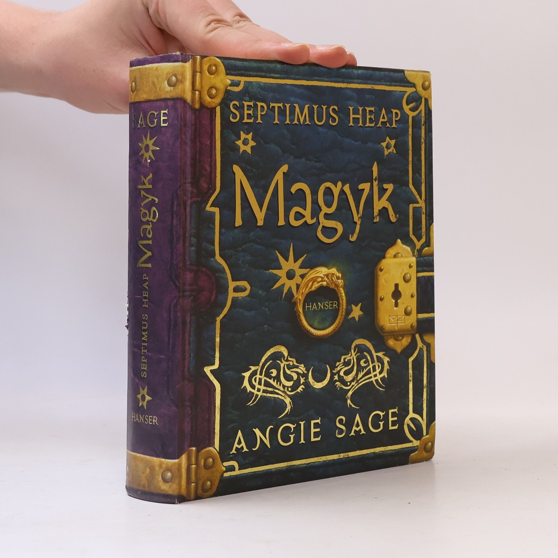 Angie Sage Septimus Heap. Magyk