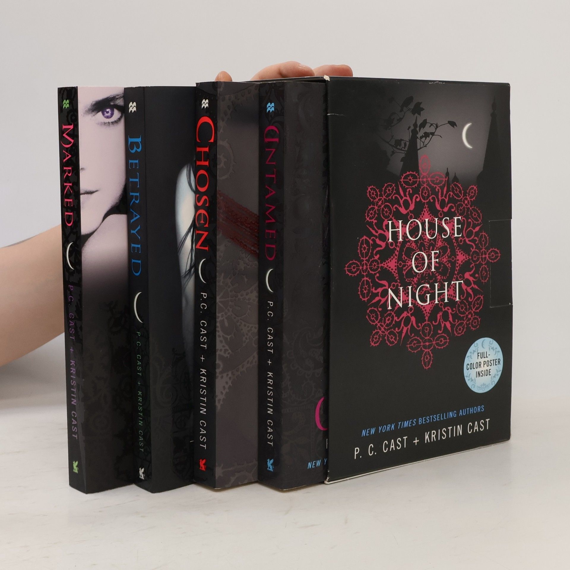 Phyllis Christine Cast House of Night Boxed Set (books 1-4)