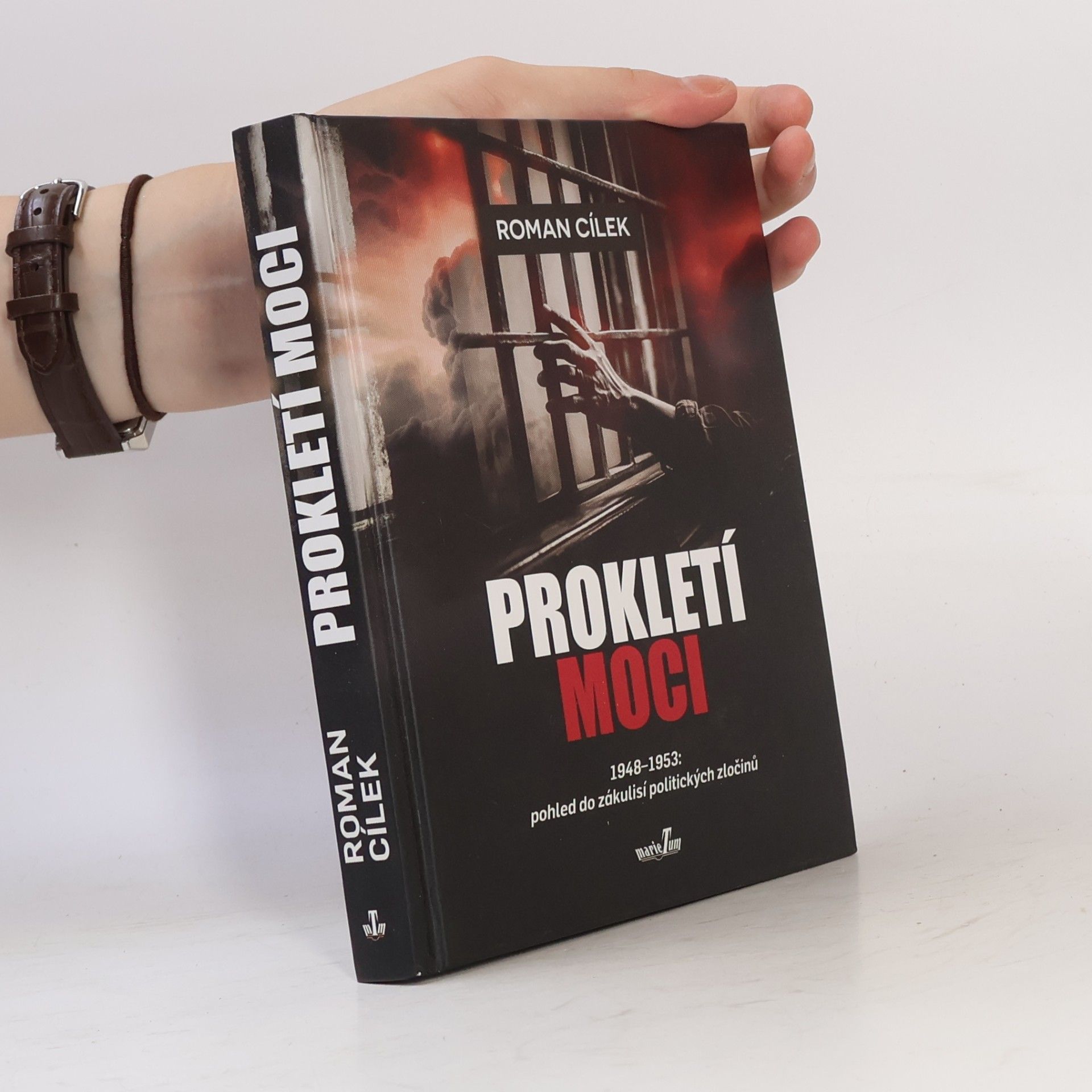 Roman Cílek Prokletí moci