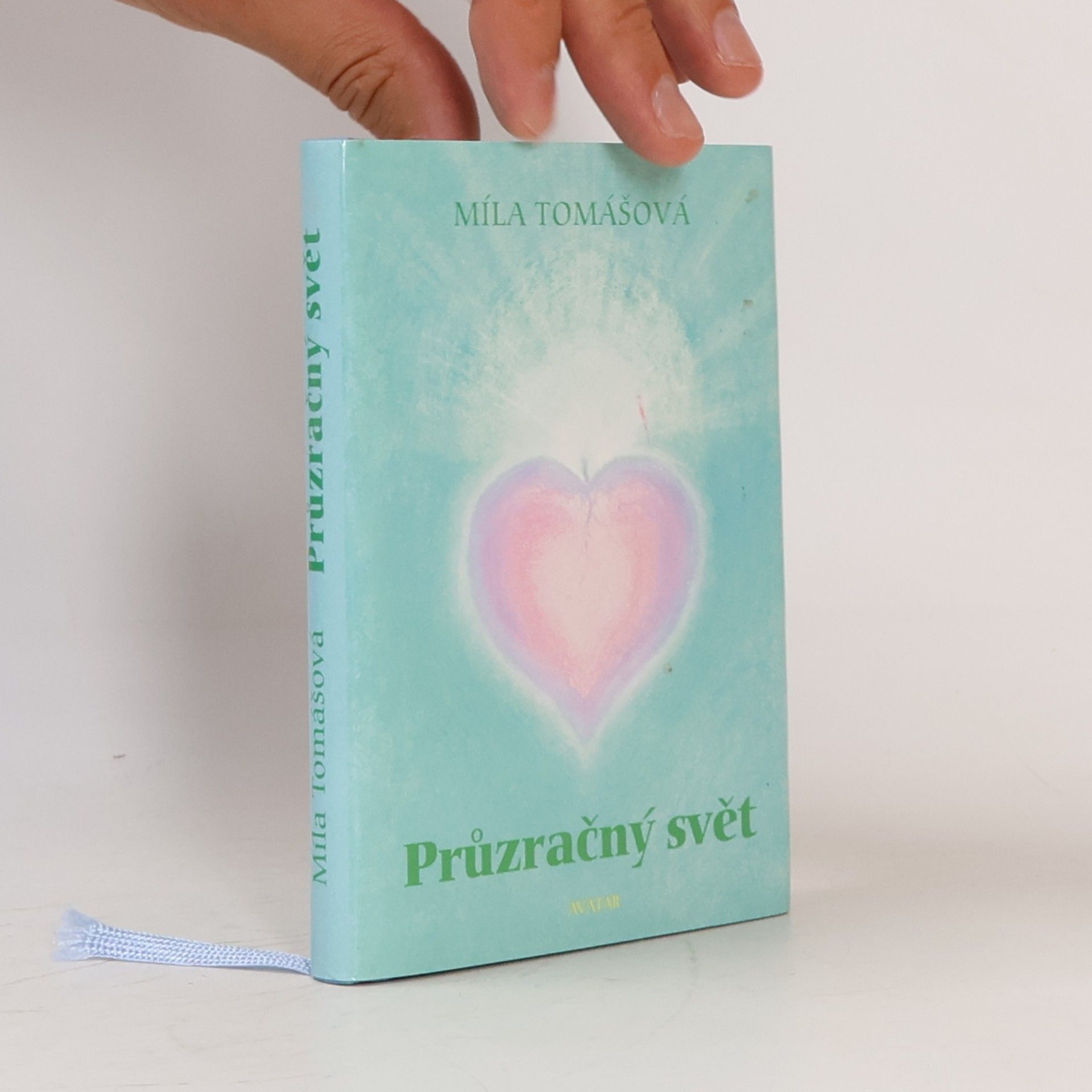 Míla Tomášová Průzračný svět