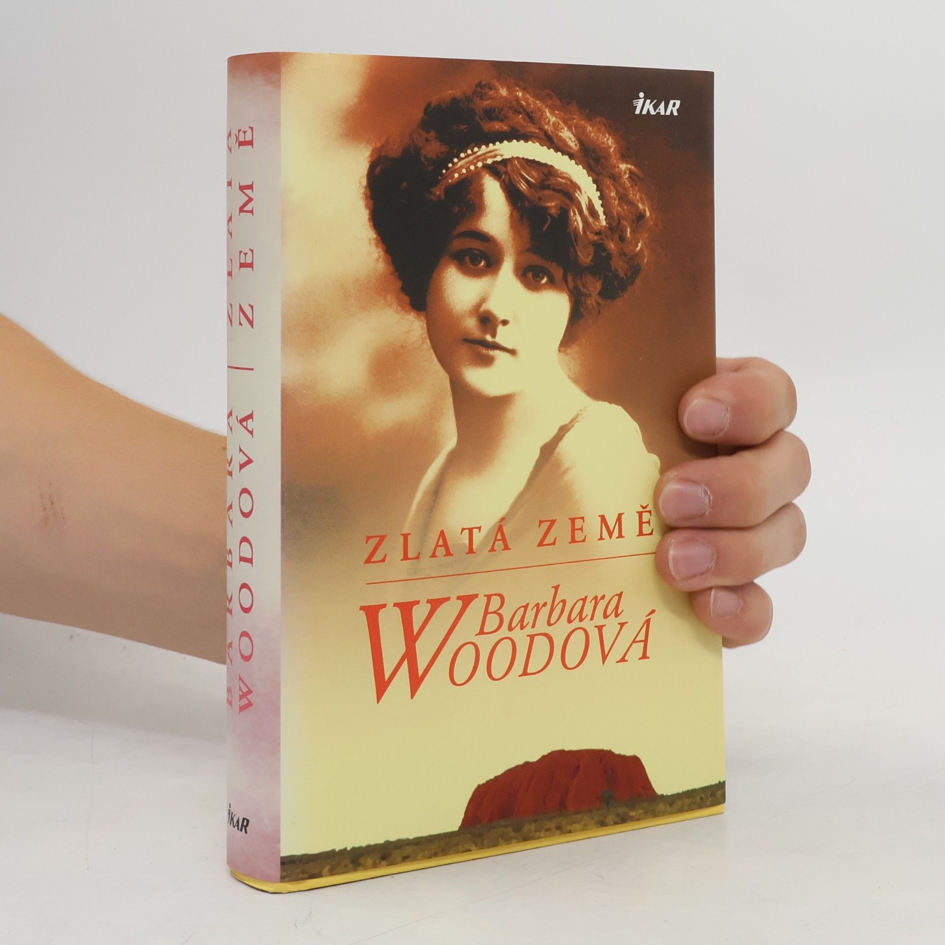 Barbara Wood Zlatá země