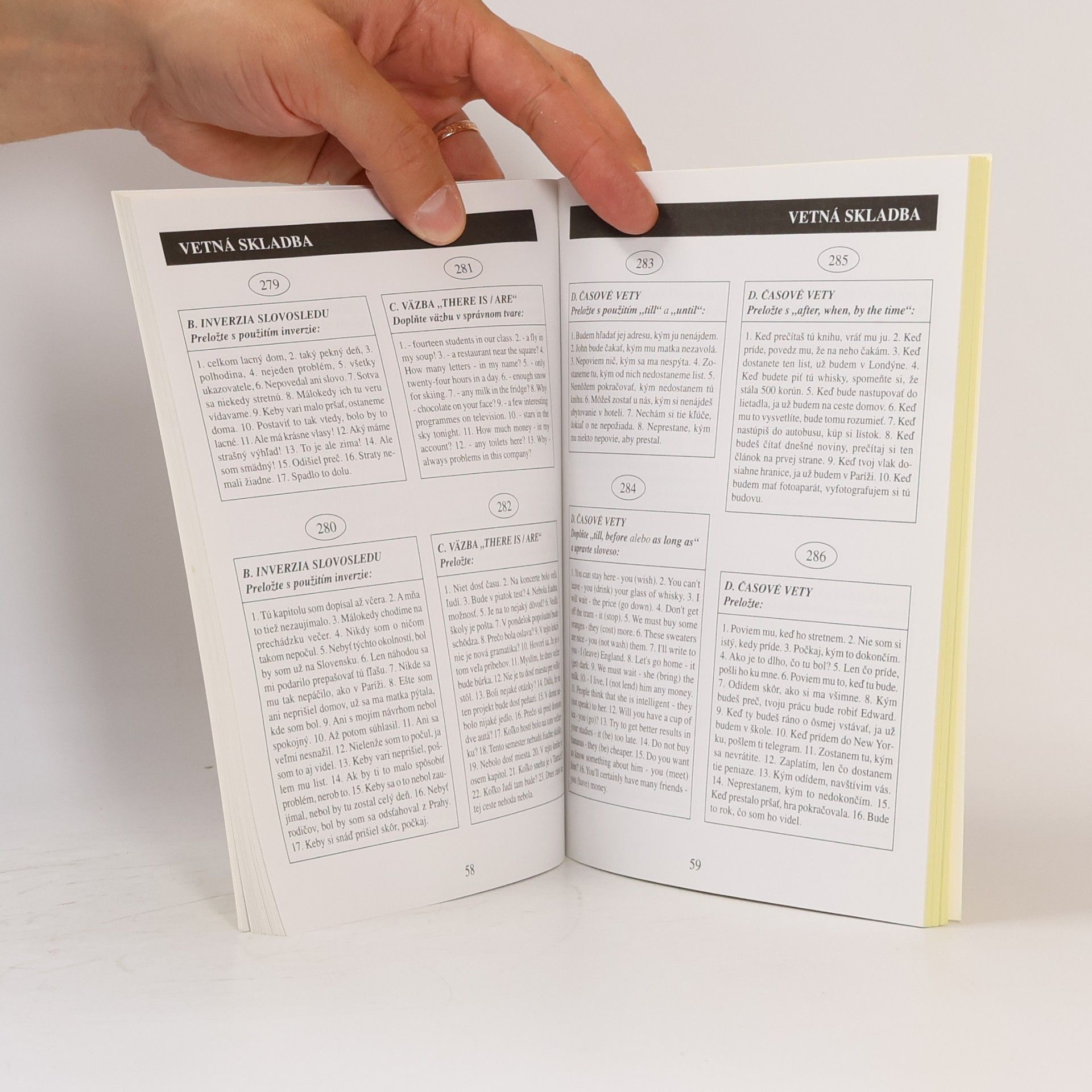 kolektiv Infoa English Grammar Practice. 300 gramatických cvičení s kľúčom