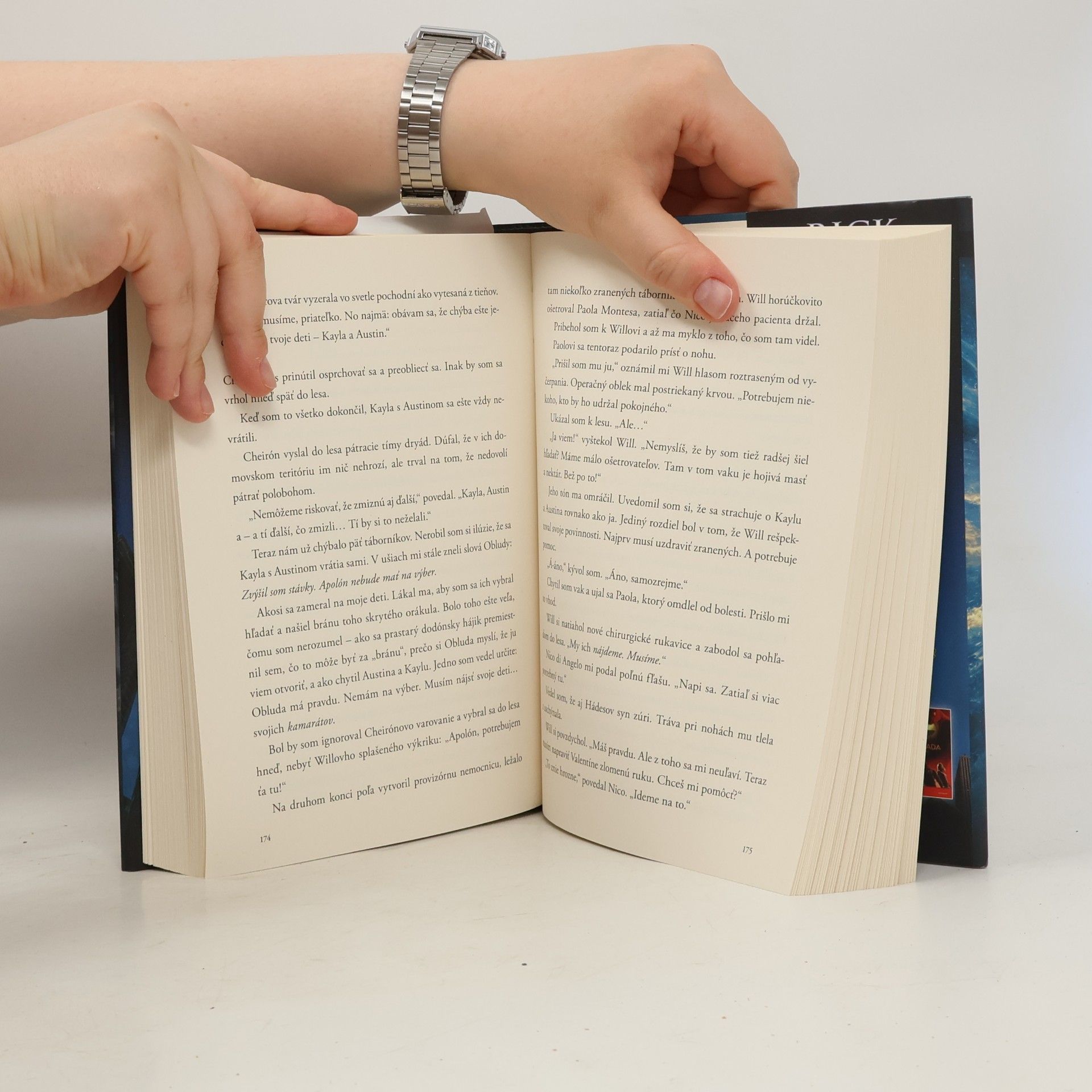 Rick Riordan Apollónův pád - Utajené orákulum