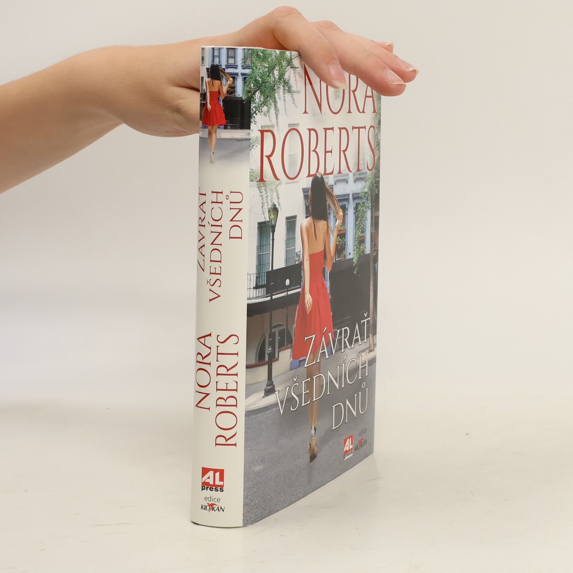 Nora Roberts Závrať všedních dnů