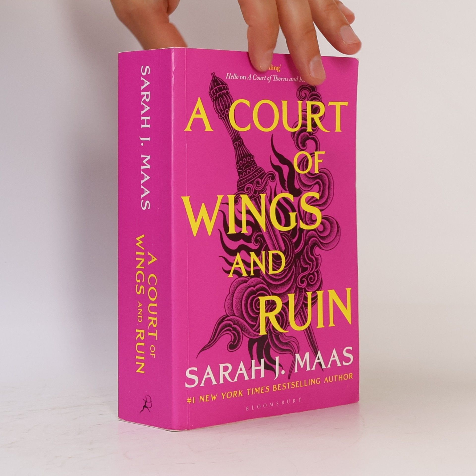 A Court of Wings and Ruin