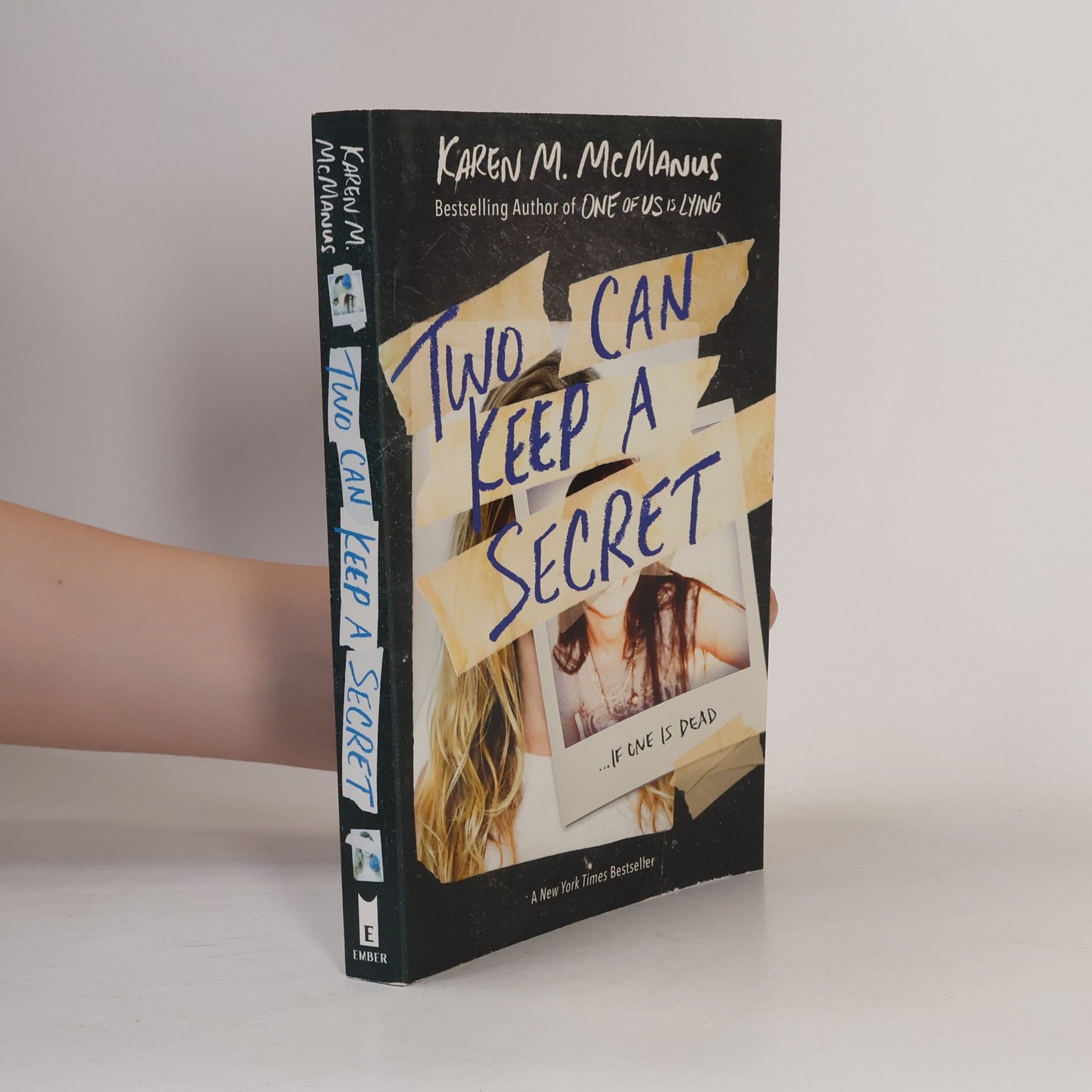 Karen M. McManus Two Can Keep a Secret