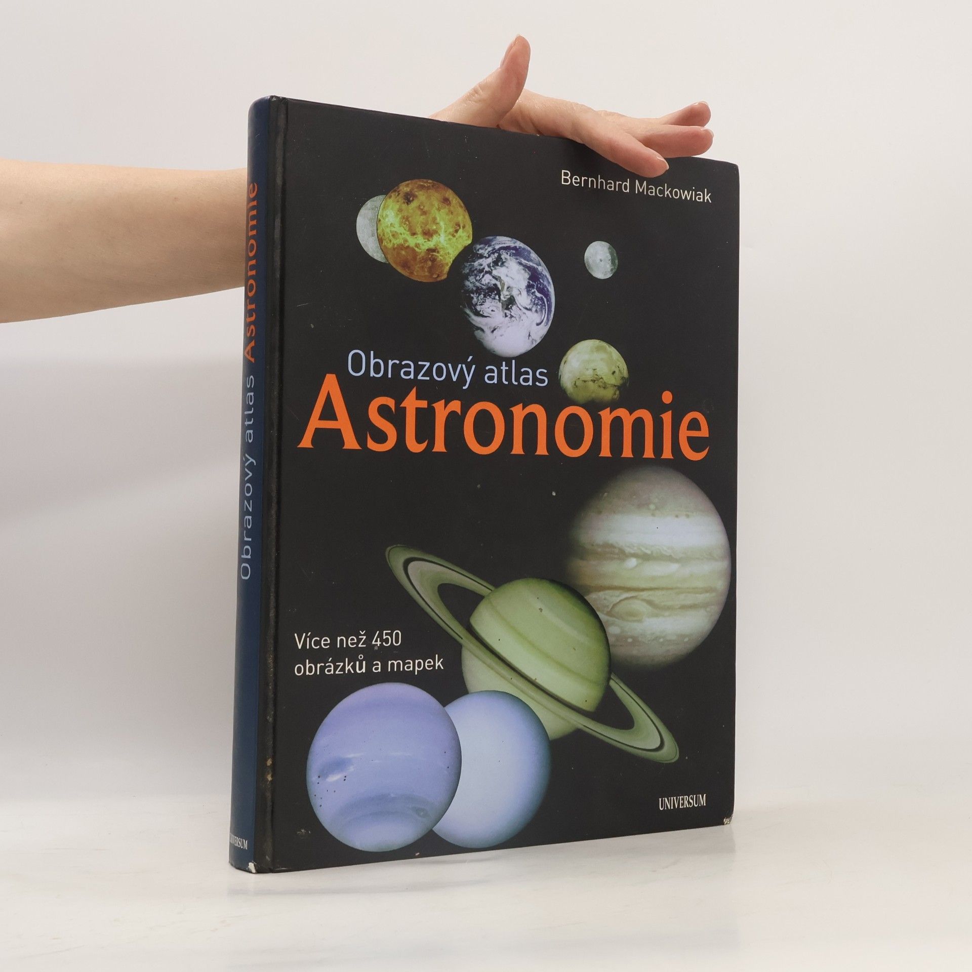 Bernhard Mackowiak Obrazový atlas astronomie