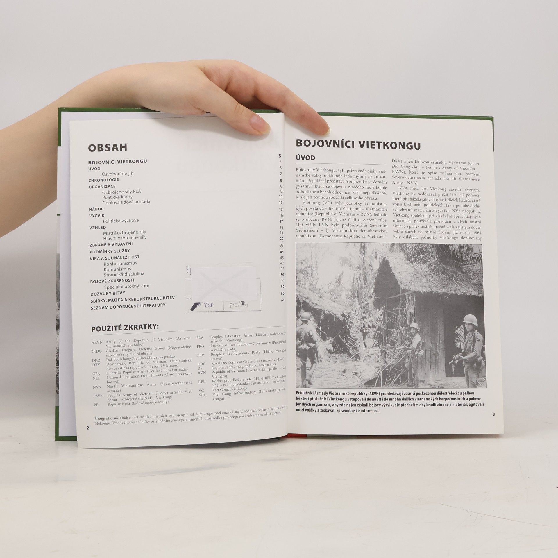Gordon L. Rottman Bojovníci Vietkongu