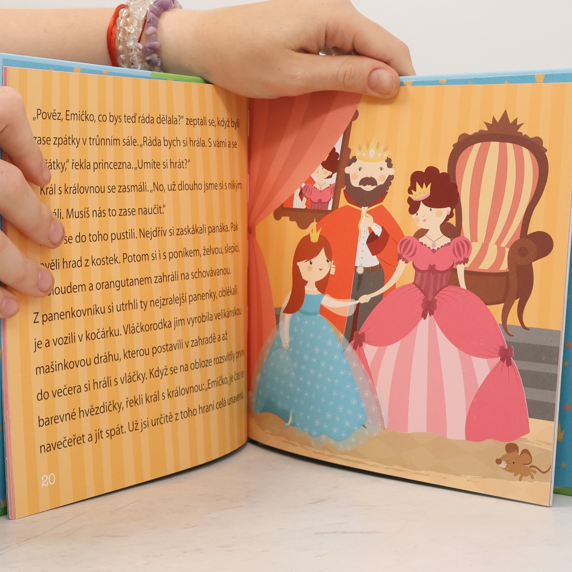 Lucie Šavlíková Princezna Emička a modrý jednorožec