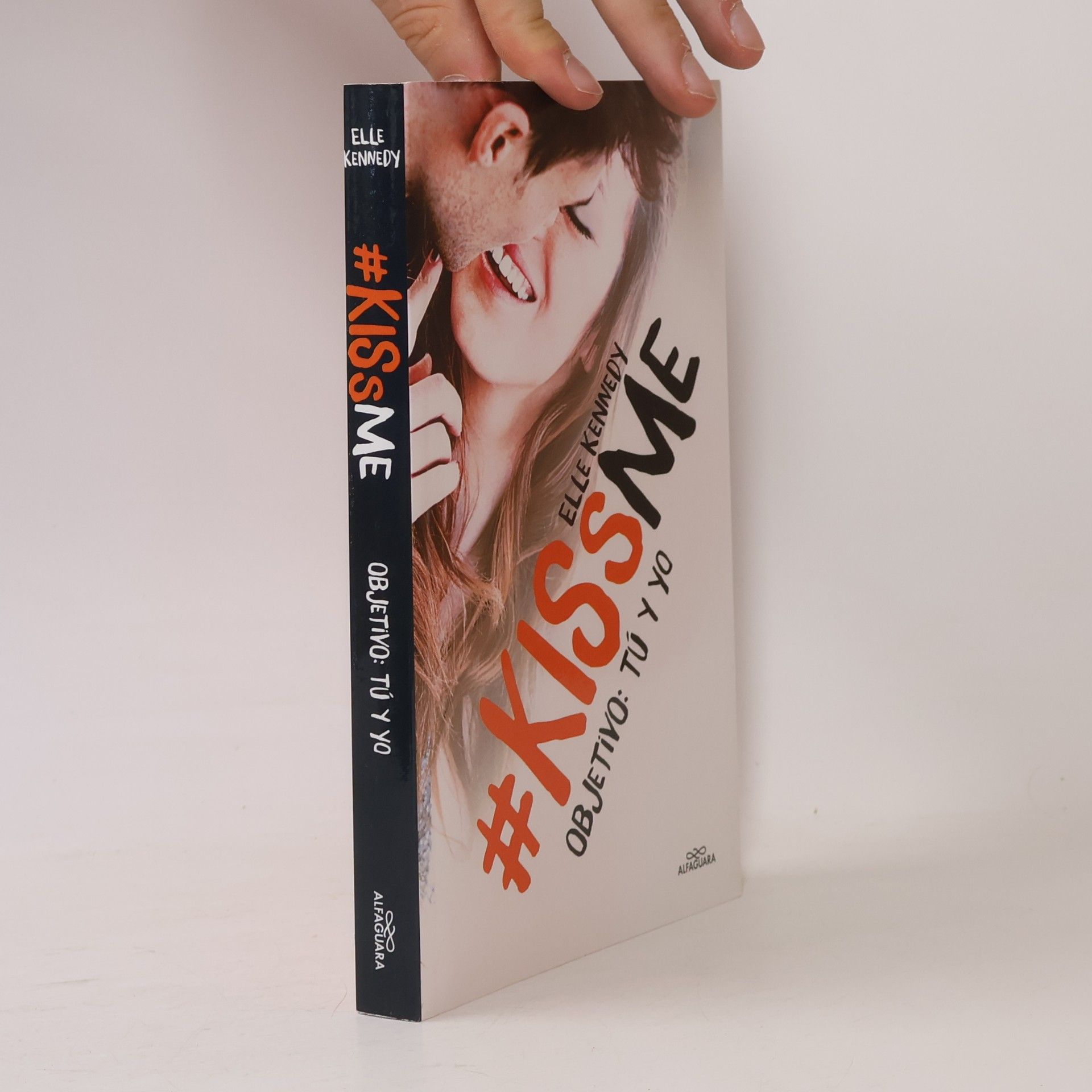 Elle Kennedy Objetivo