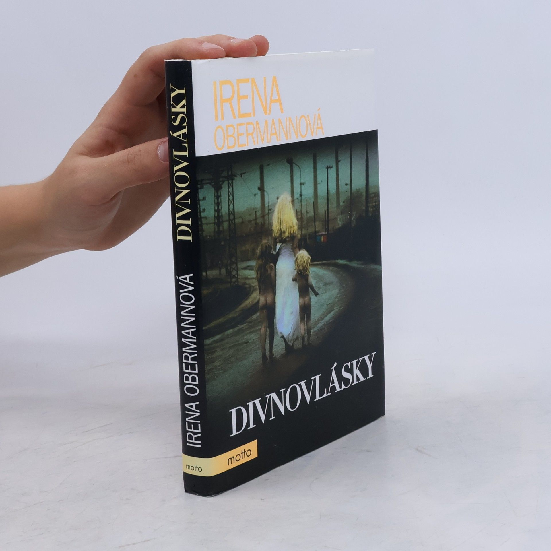 Irena Obermannová Divnovlásky