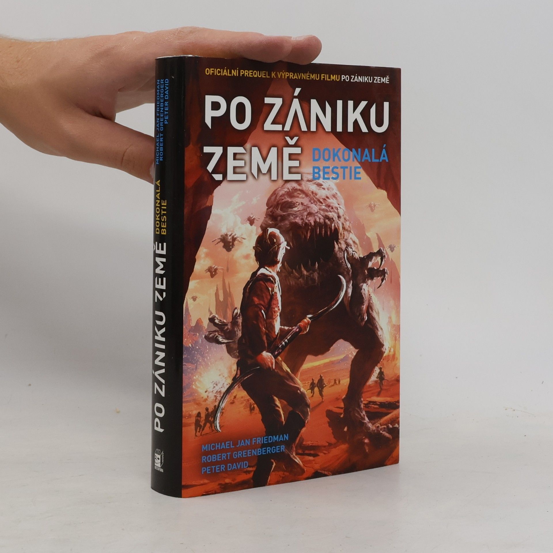 Peter Peter Allen David Po zániku Země: dokonalá bestie