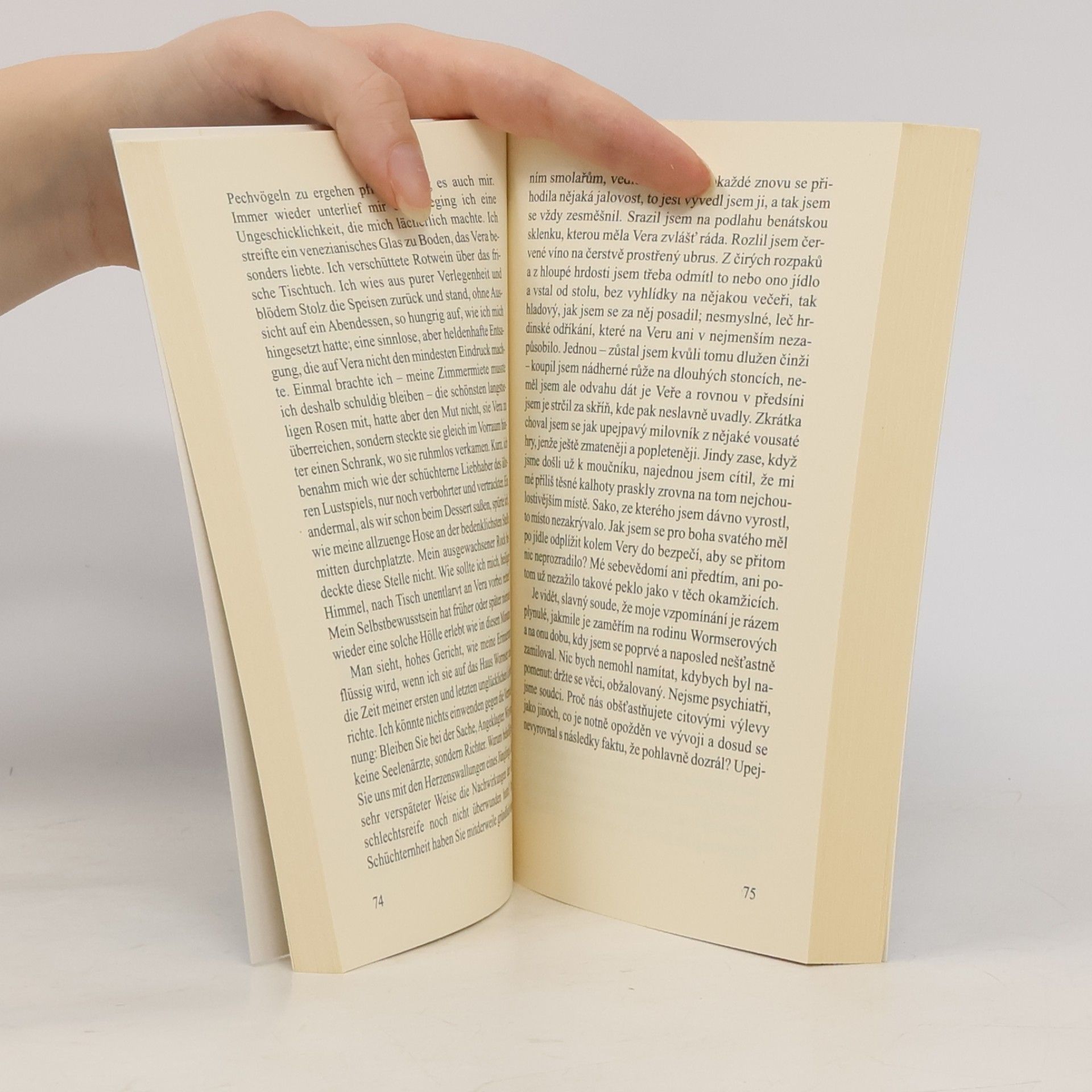 Franz Werfel Bleděmodré ženské písmo / Blassblaue Frauenschrift