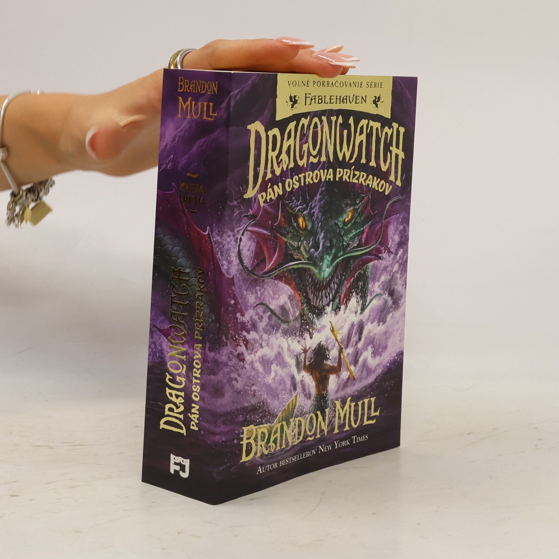 Brandon Mull Dragonwatch. Pán ostrova prízrakov
