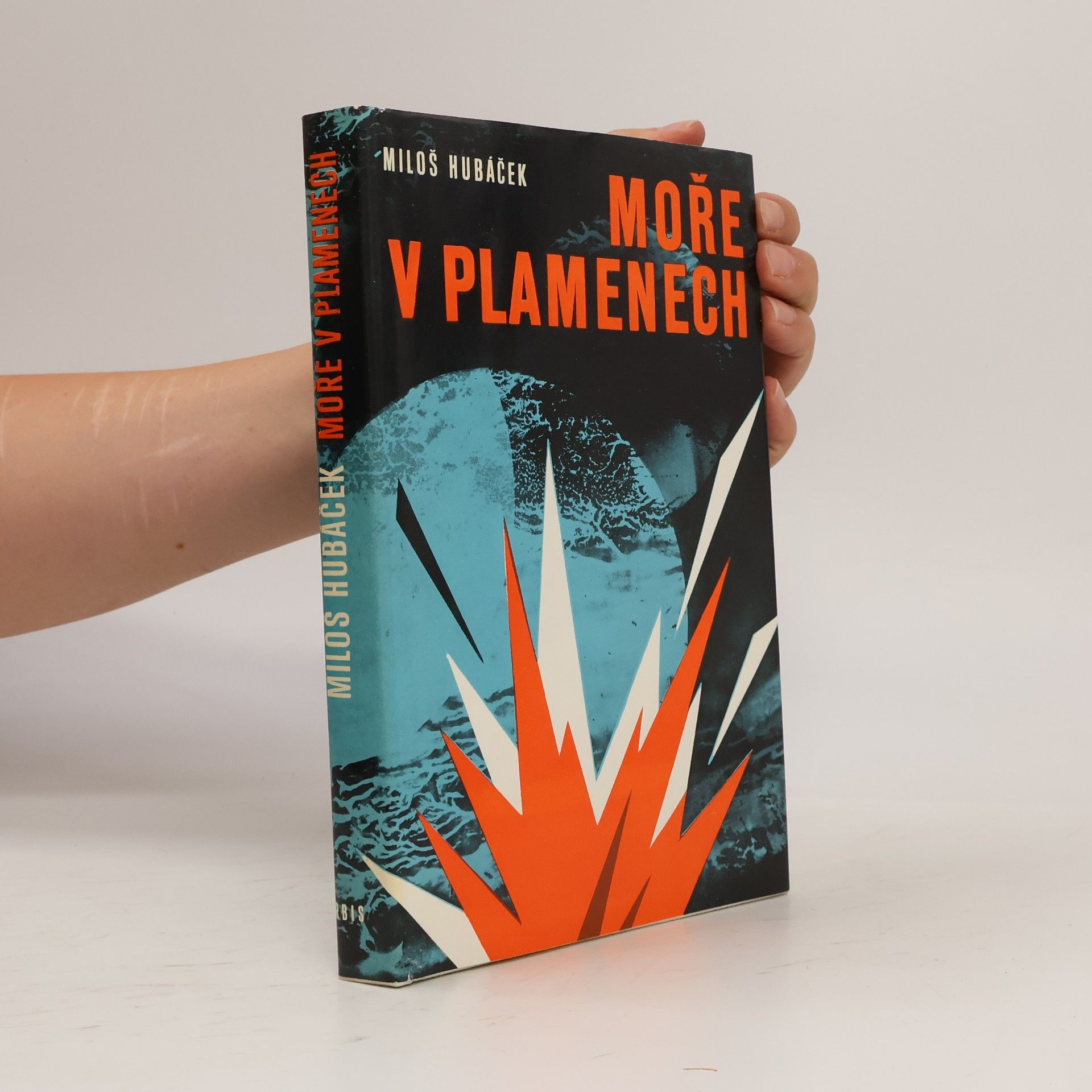 Miloš Hubáček Moře v plamenech