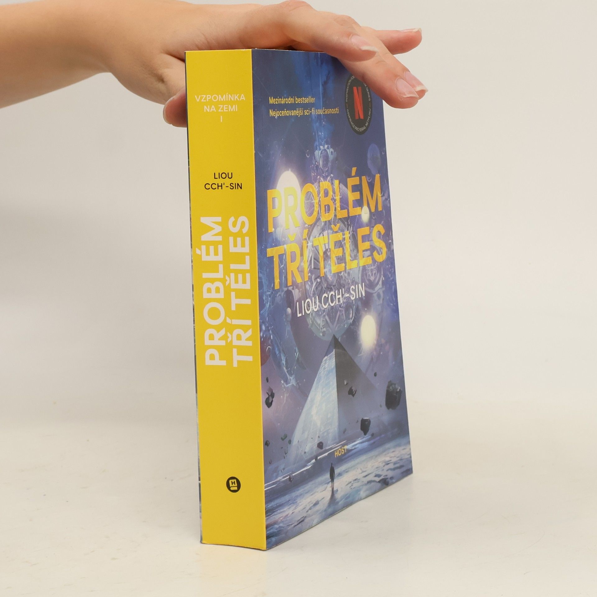Liu Cixin Problém tří těles