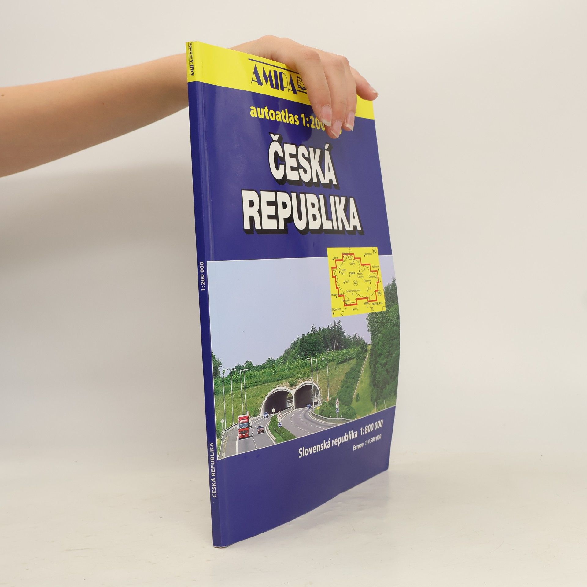 Kolektív autorov Česká republika. Autoatlas 1:200000. Slovenská republika 1:800000. Evropa 1:4500000
