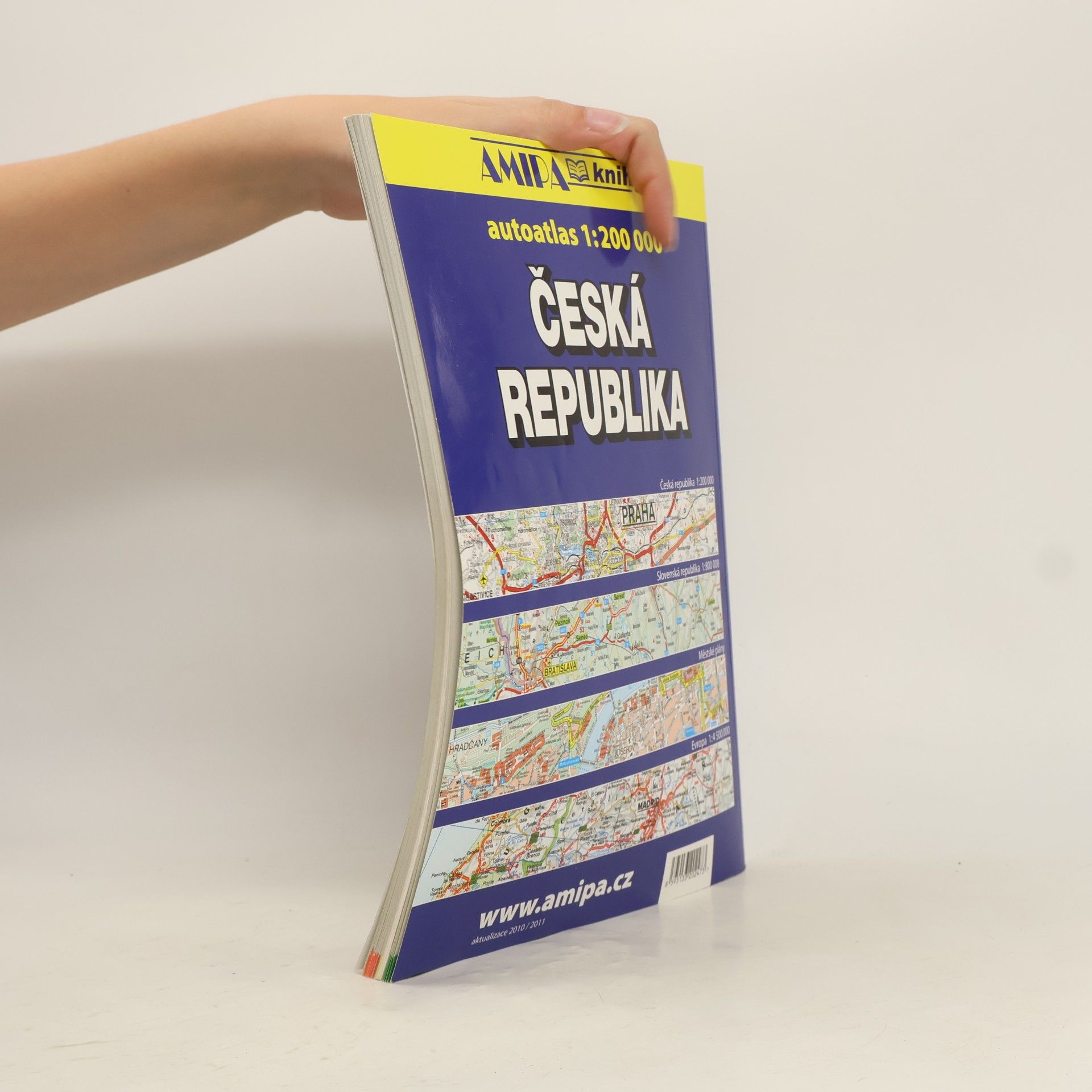 Kolektiv autorů Česká republika. Autoatlas 1:200000. Slovenská republika 1:800000. Evropa 1:4500000