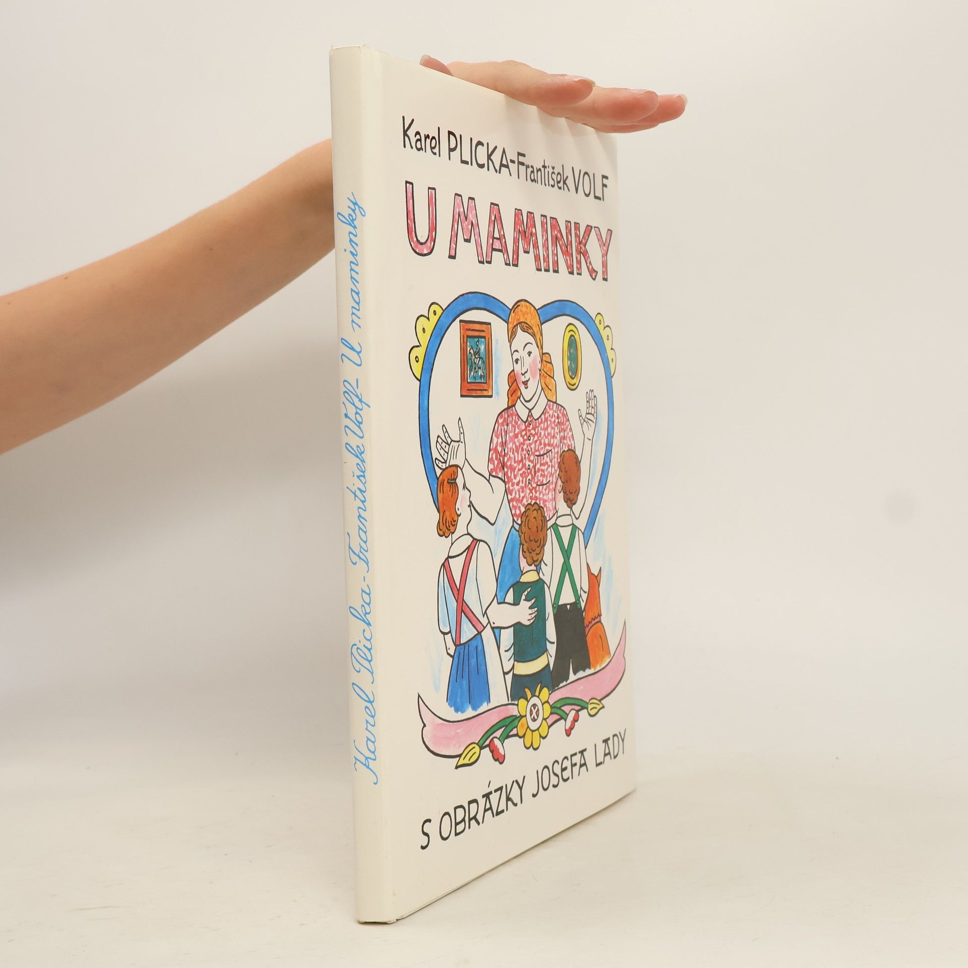 U maminky : [lidová poezie, říkadla a hádanky]