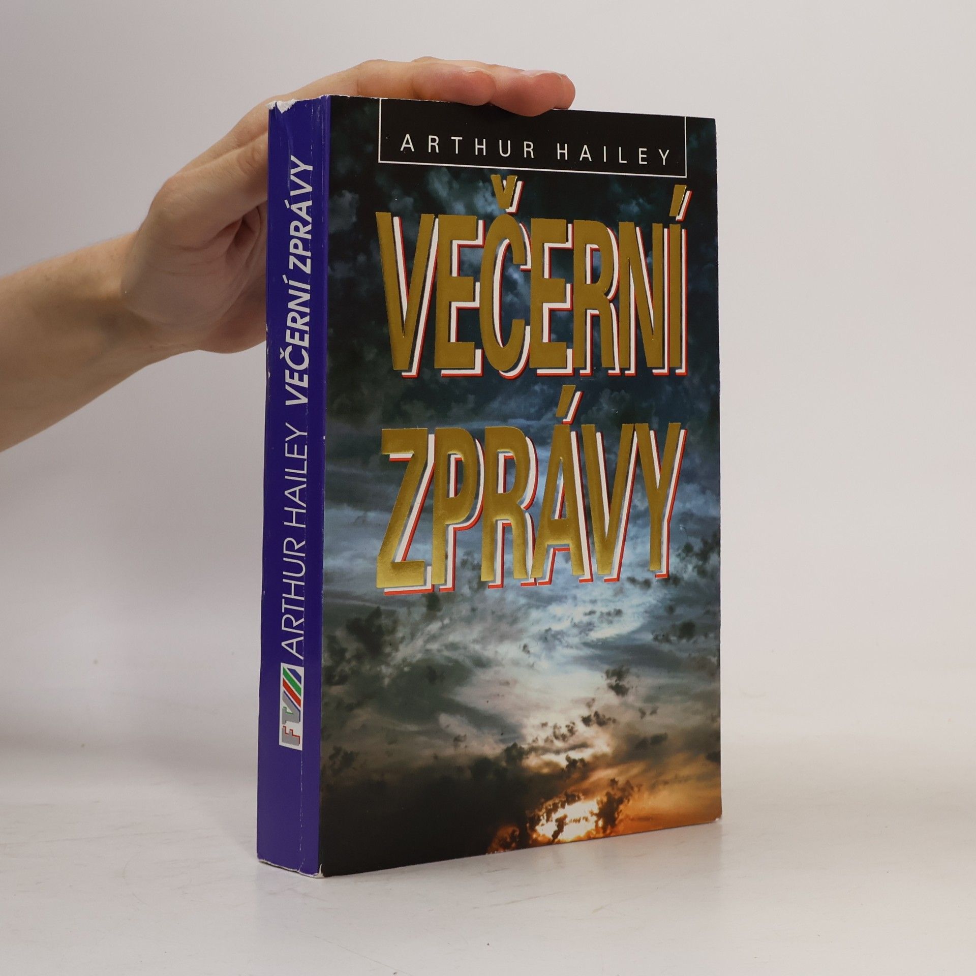 Arthur Hailey Večerní zprávy