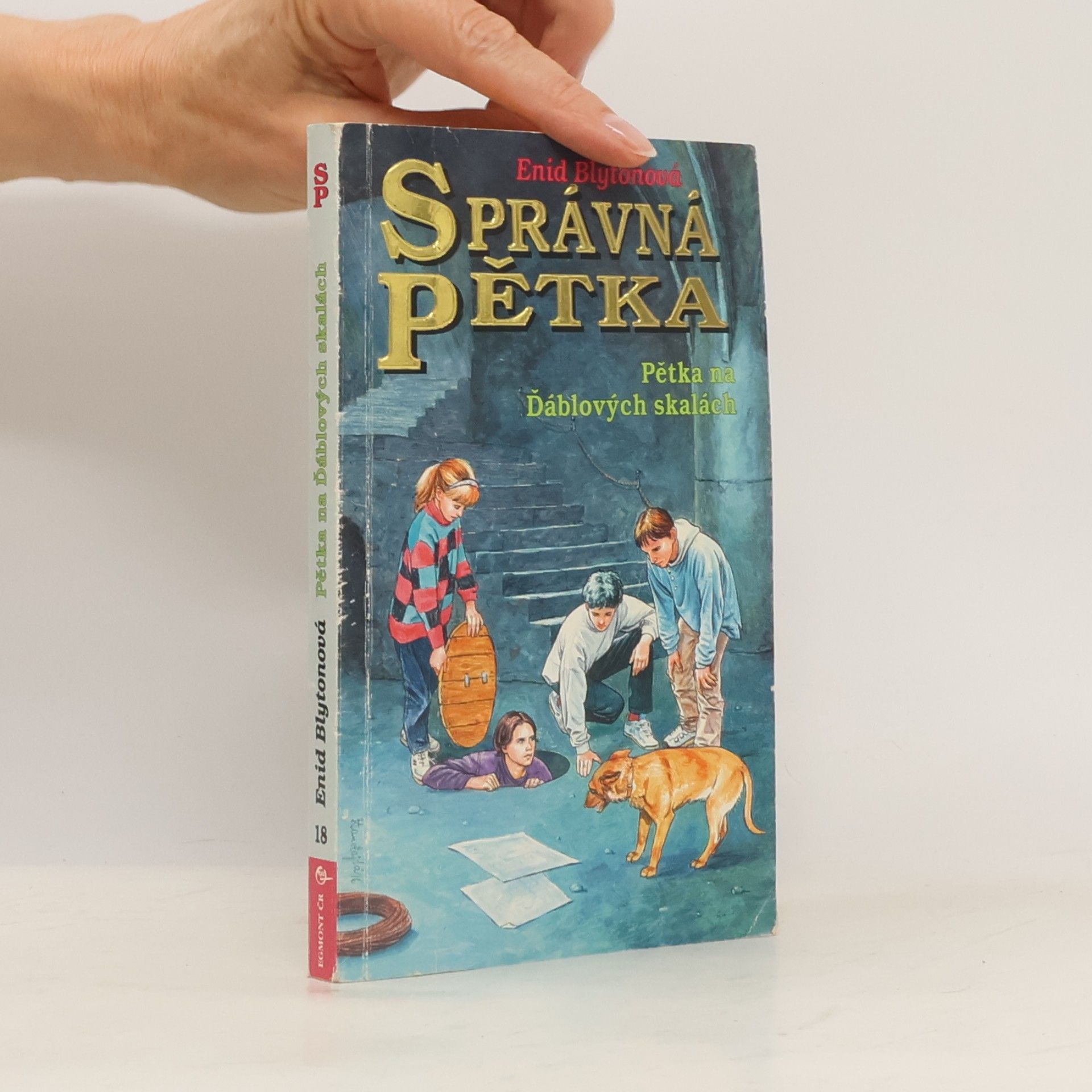 Enid Blyton Správná pětka, Pětka na Ďáblových skalách