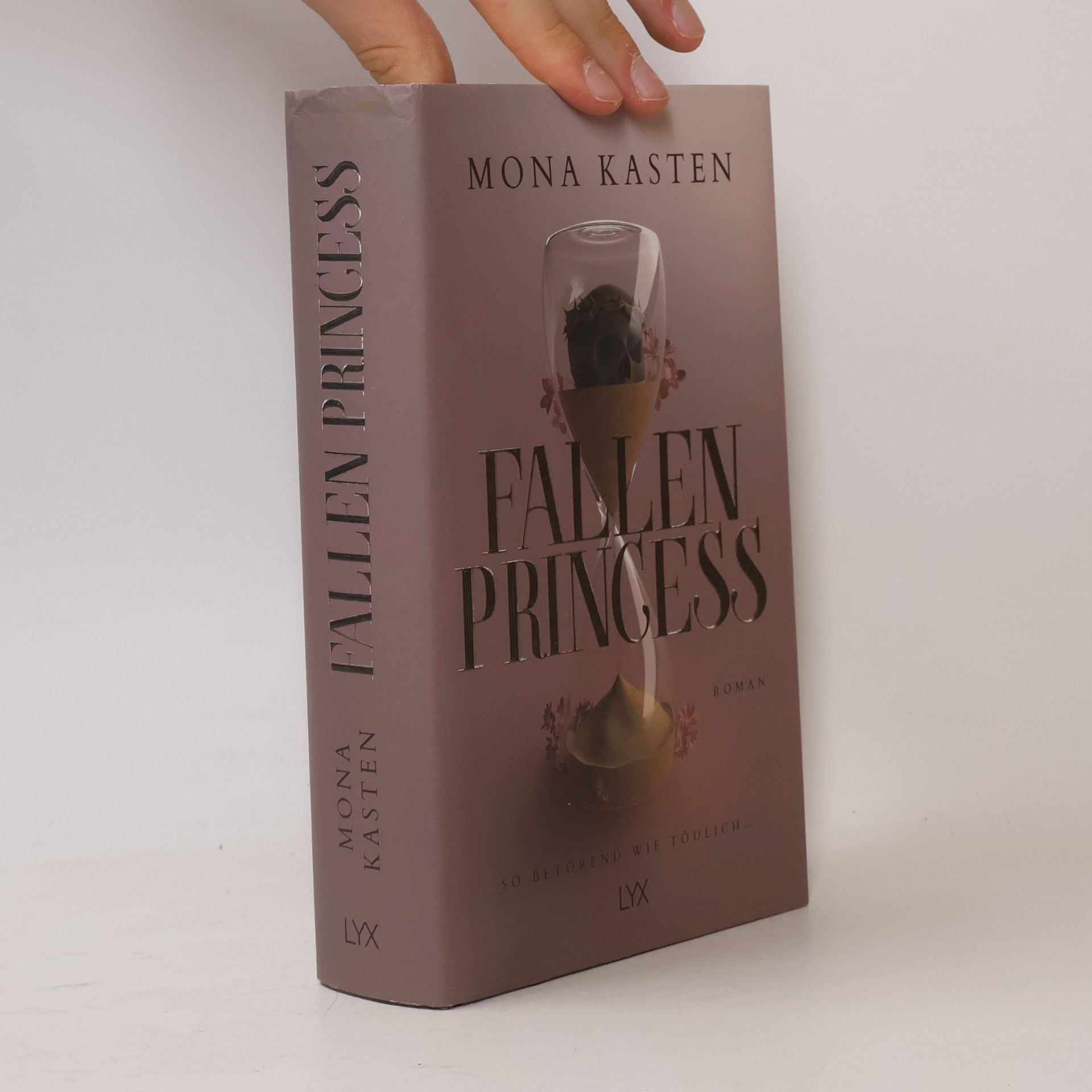 Mona Kasten Fallen Princess