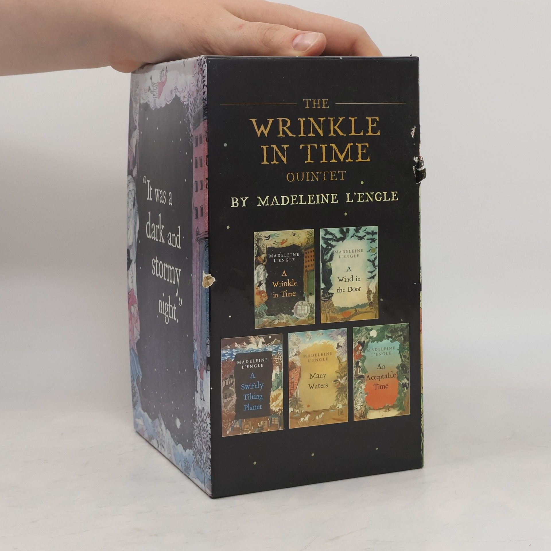 Madeleine L’Engle The Wrinkle in Time Quintet. Digest Size Boxed Set