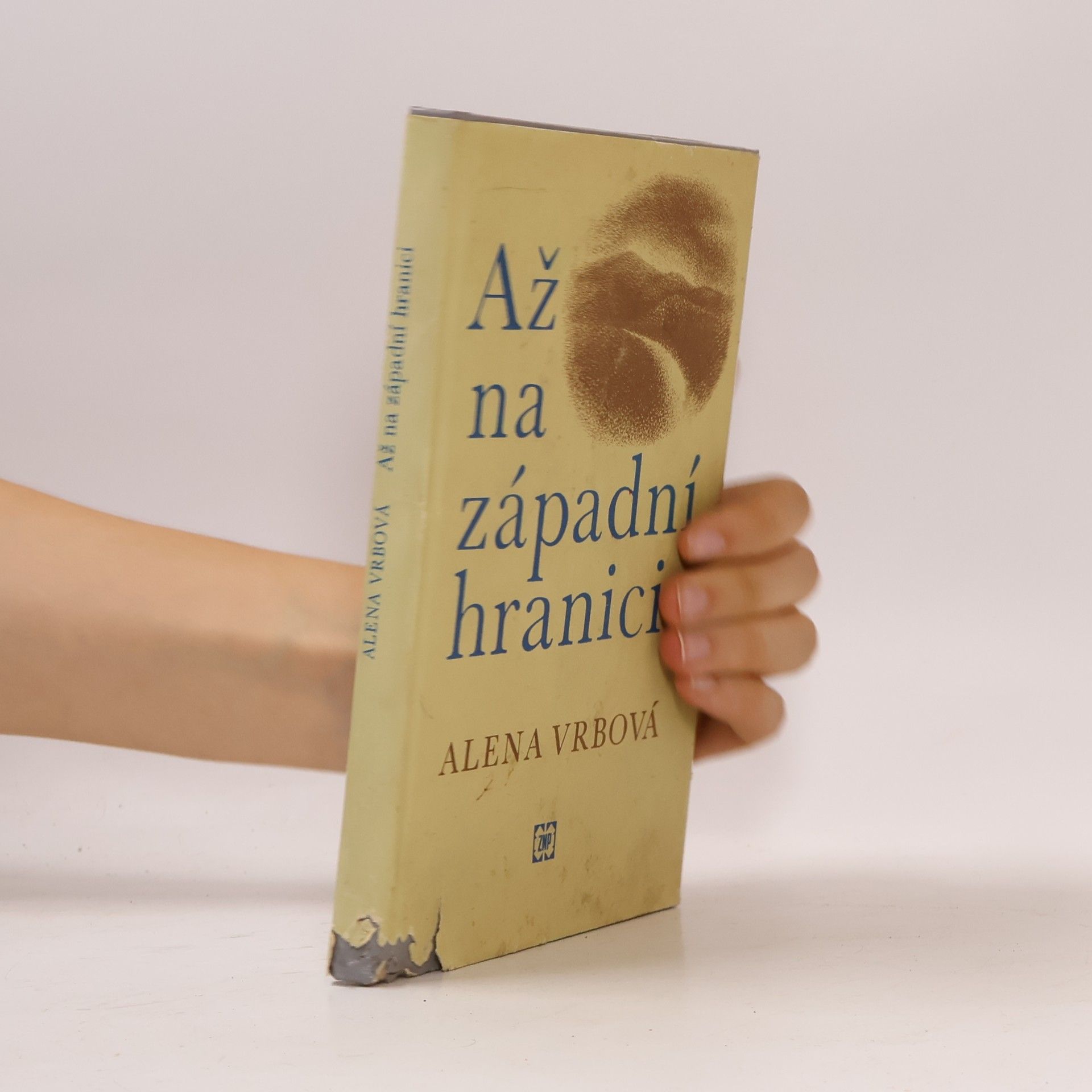 Alena Vrbová Až na západní hranici