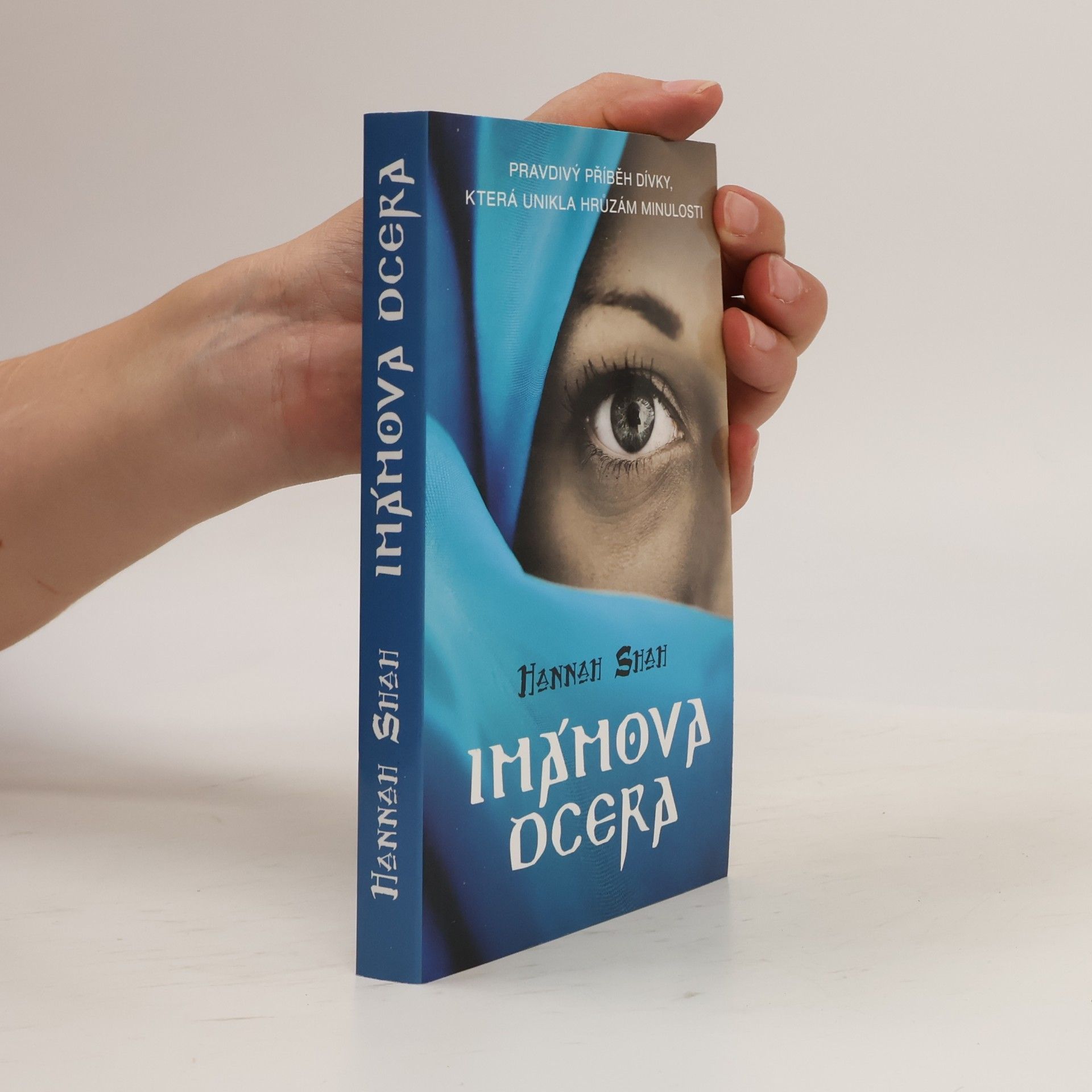 Hannah Shah Imámova dcera: Pravdivý příběh dívky, která unikla hrůzám minulosti