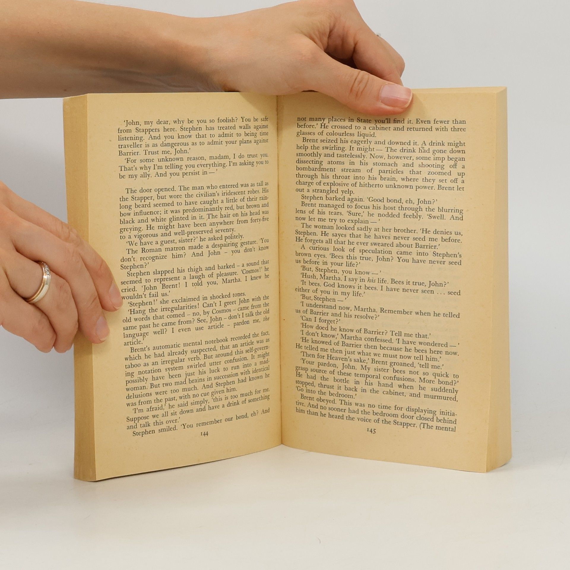 Kingsley Amis Spectrum IV
