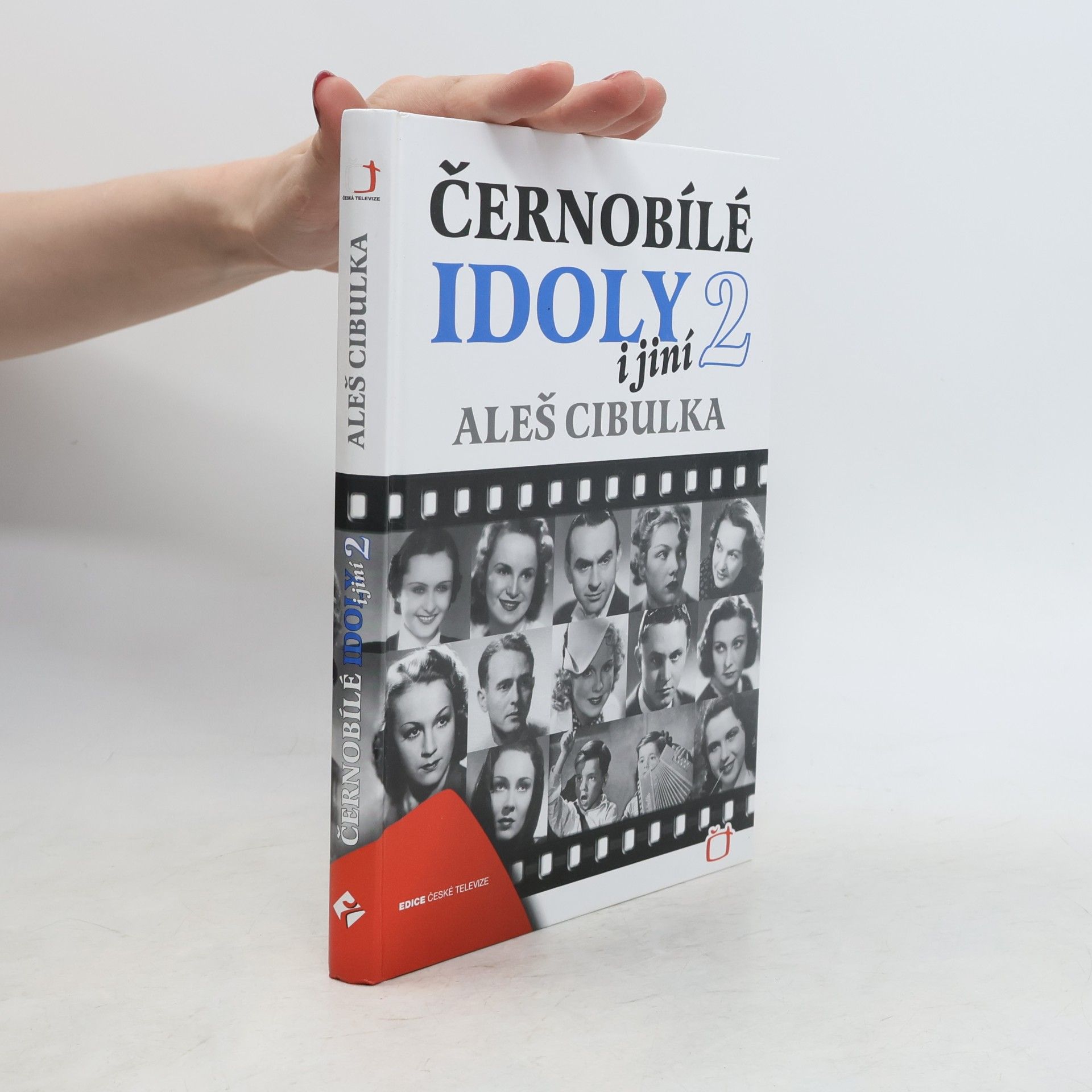 Černobílé idoly i jiní 2