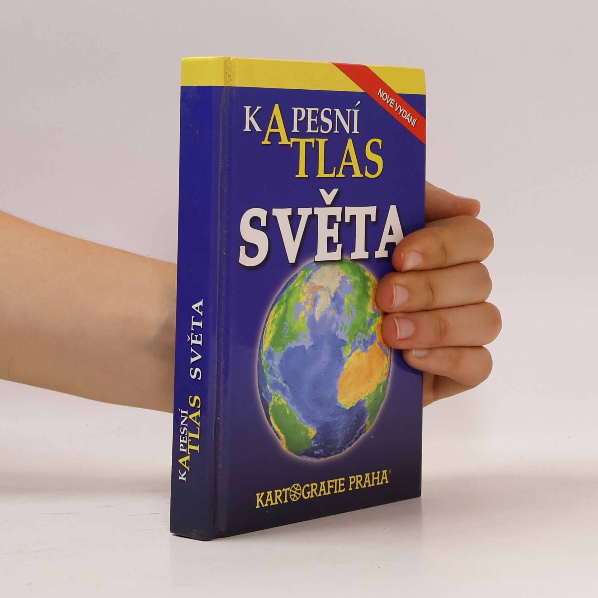 AA.VV. Kapesní atlas světa