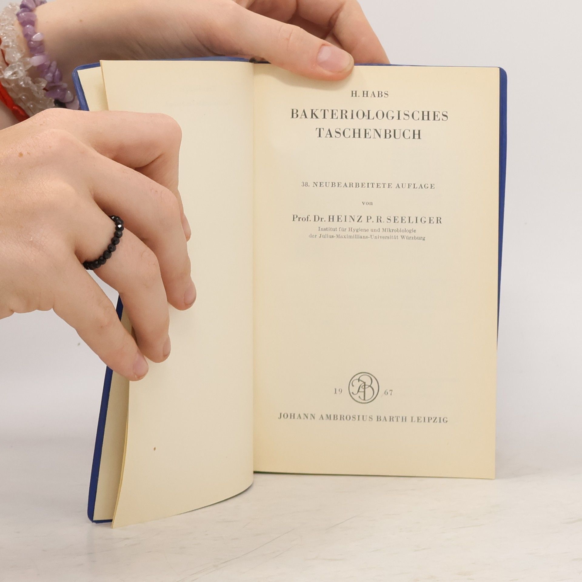 Heinz P. R. Seeliger Bakteriologisches Taschenbuch