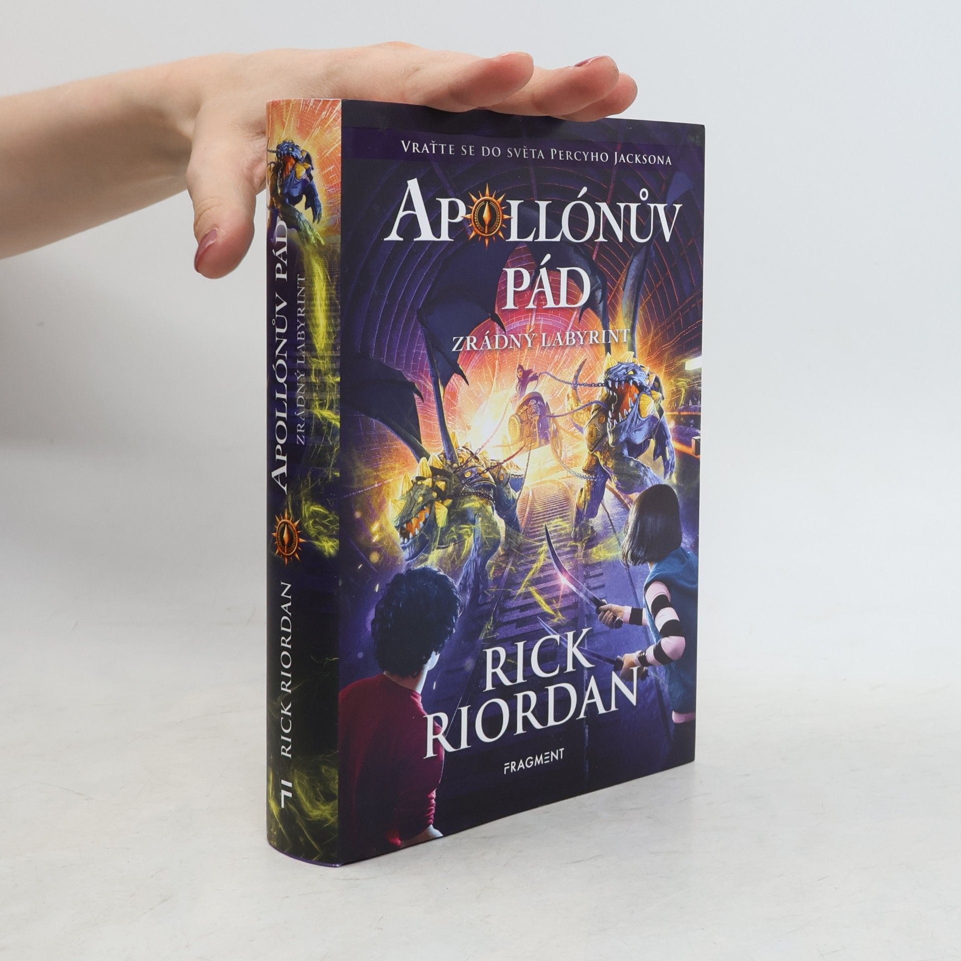 Rick Riordan Apollónův pád: Zrádný labyrint