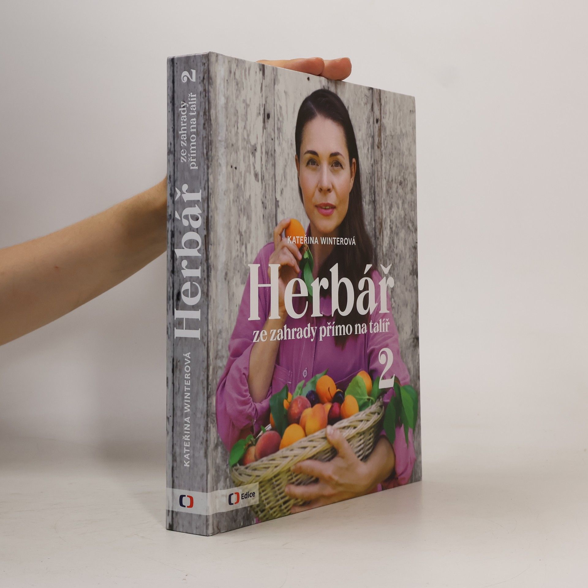 Jiří Hroník Herbář ze zahrady přímo na talíř 2