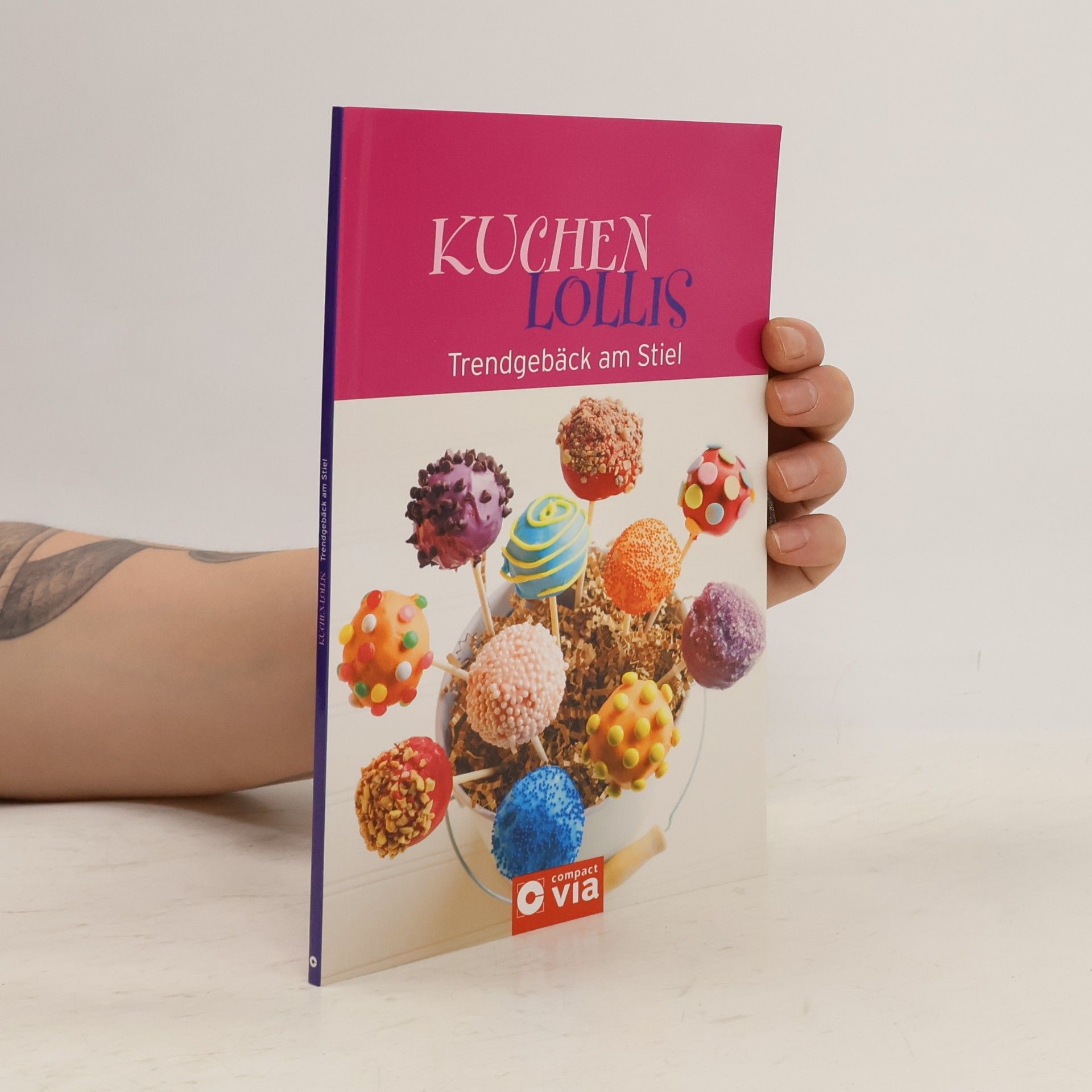 Isabel Minhós Martins Kuchen-Lollis